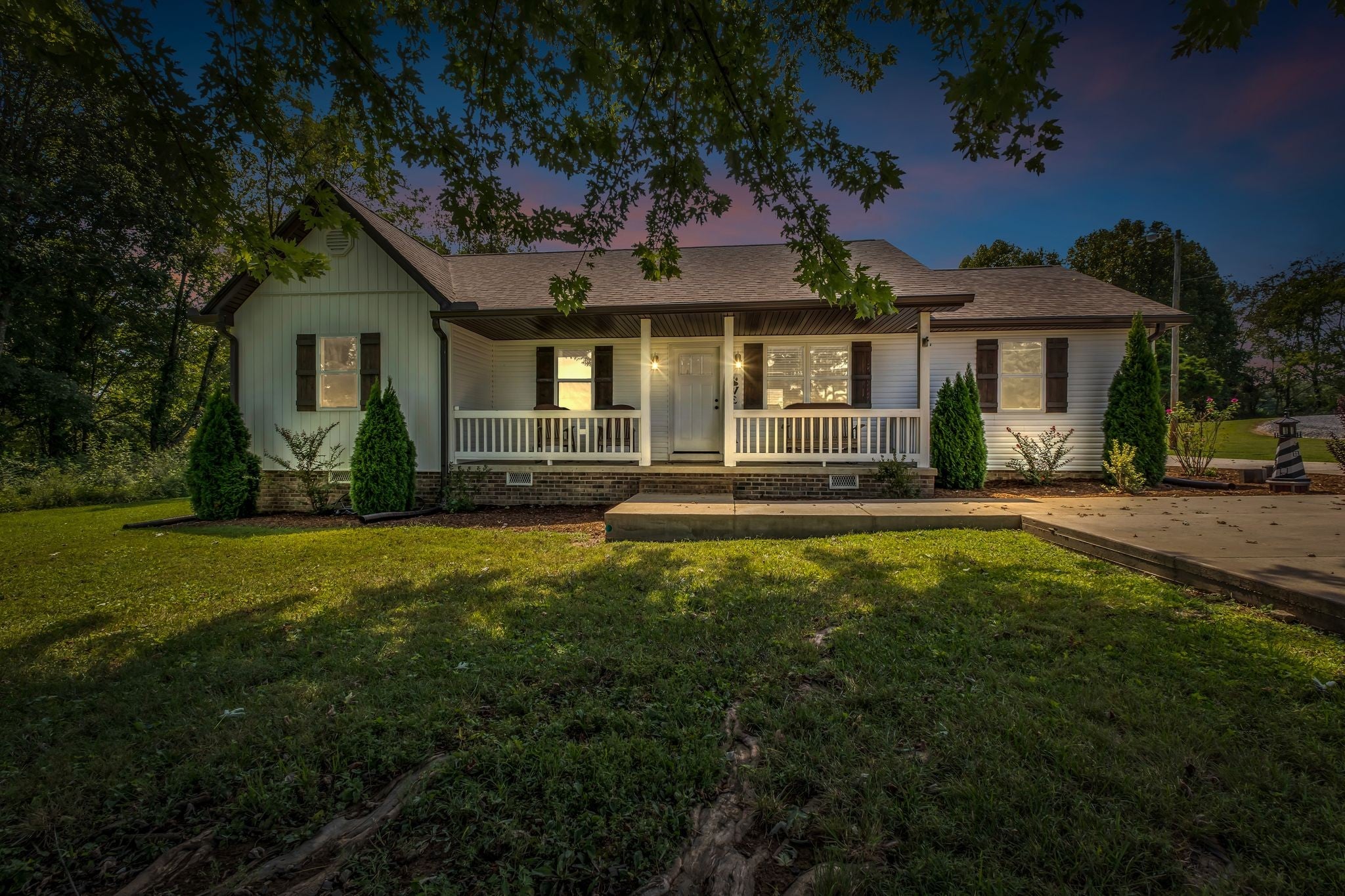 317 Jack Porter Rd — photo