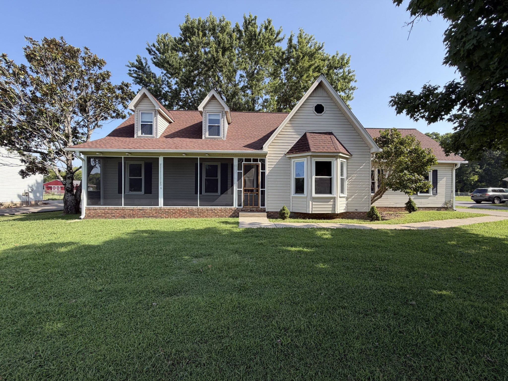 953 Pleasant Run Rd — photo