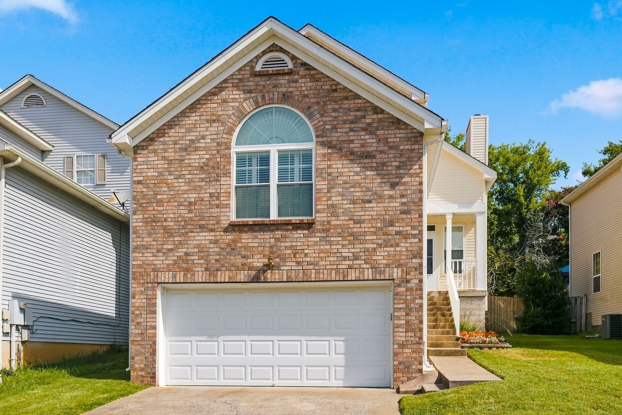 5936 Colchester Dr — photo