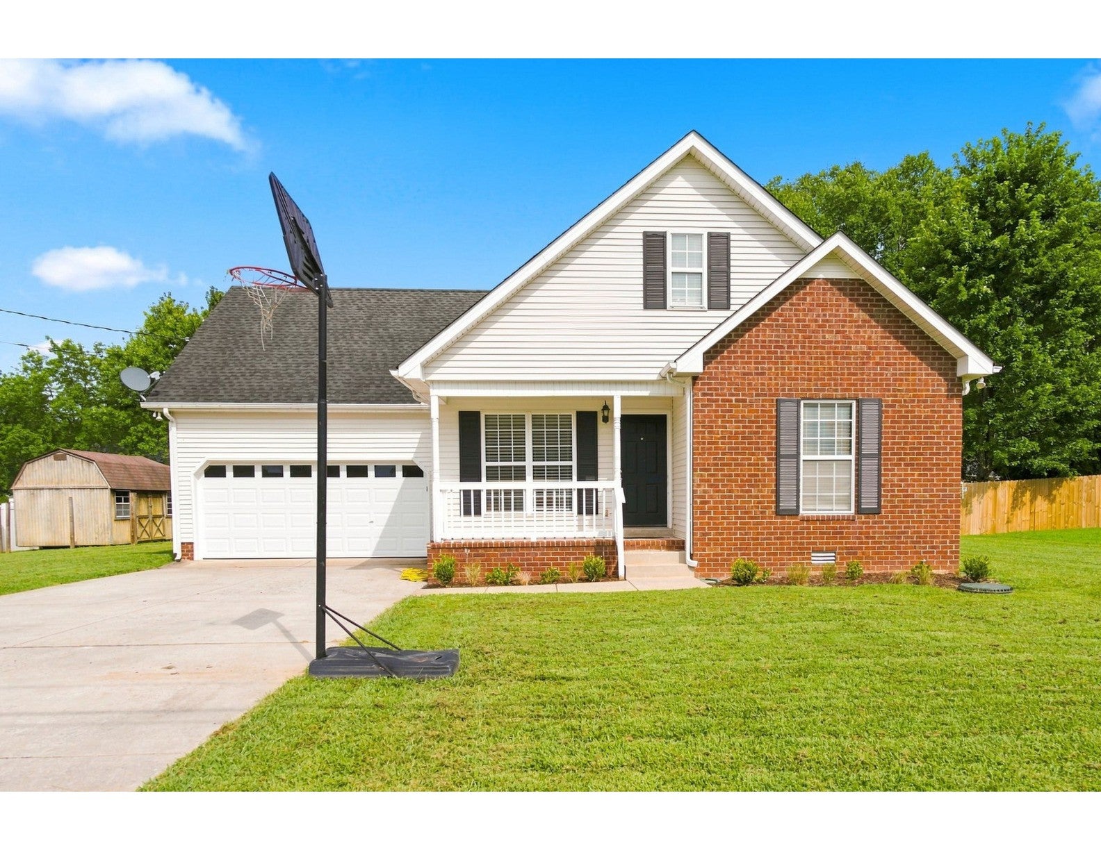 309 Long Creek Dr — photo