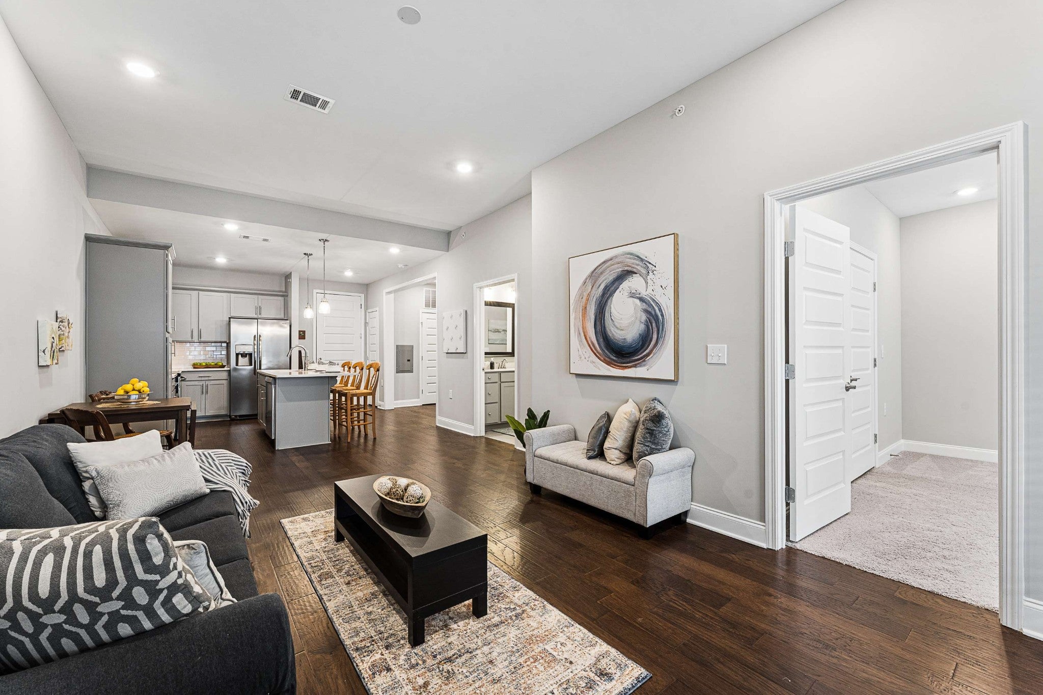 1000 Vintage Green Ln 1302 — photo