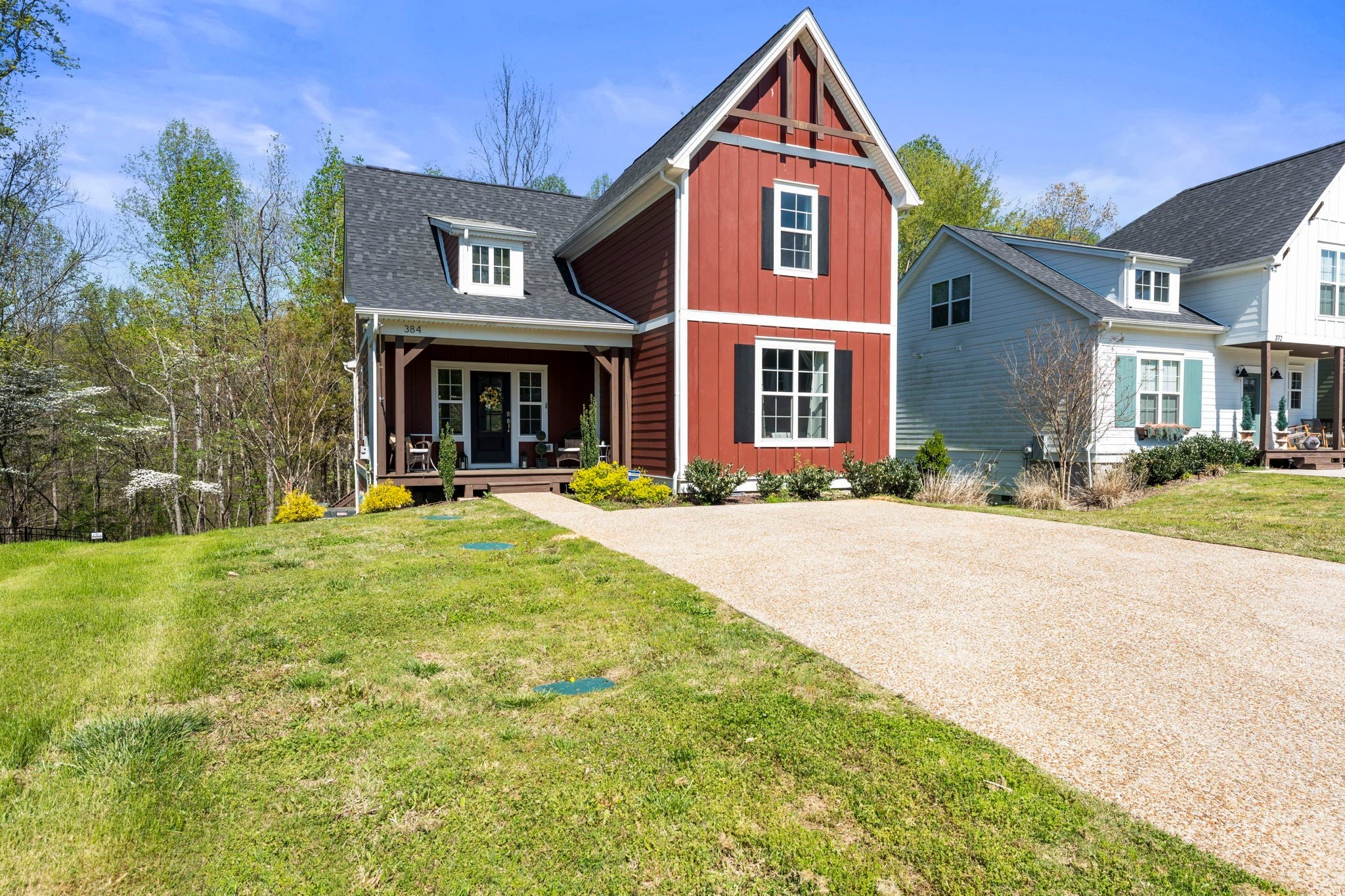 384 Evans Dr — photo