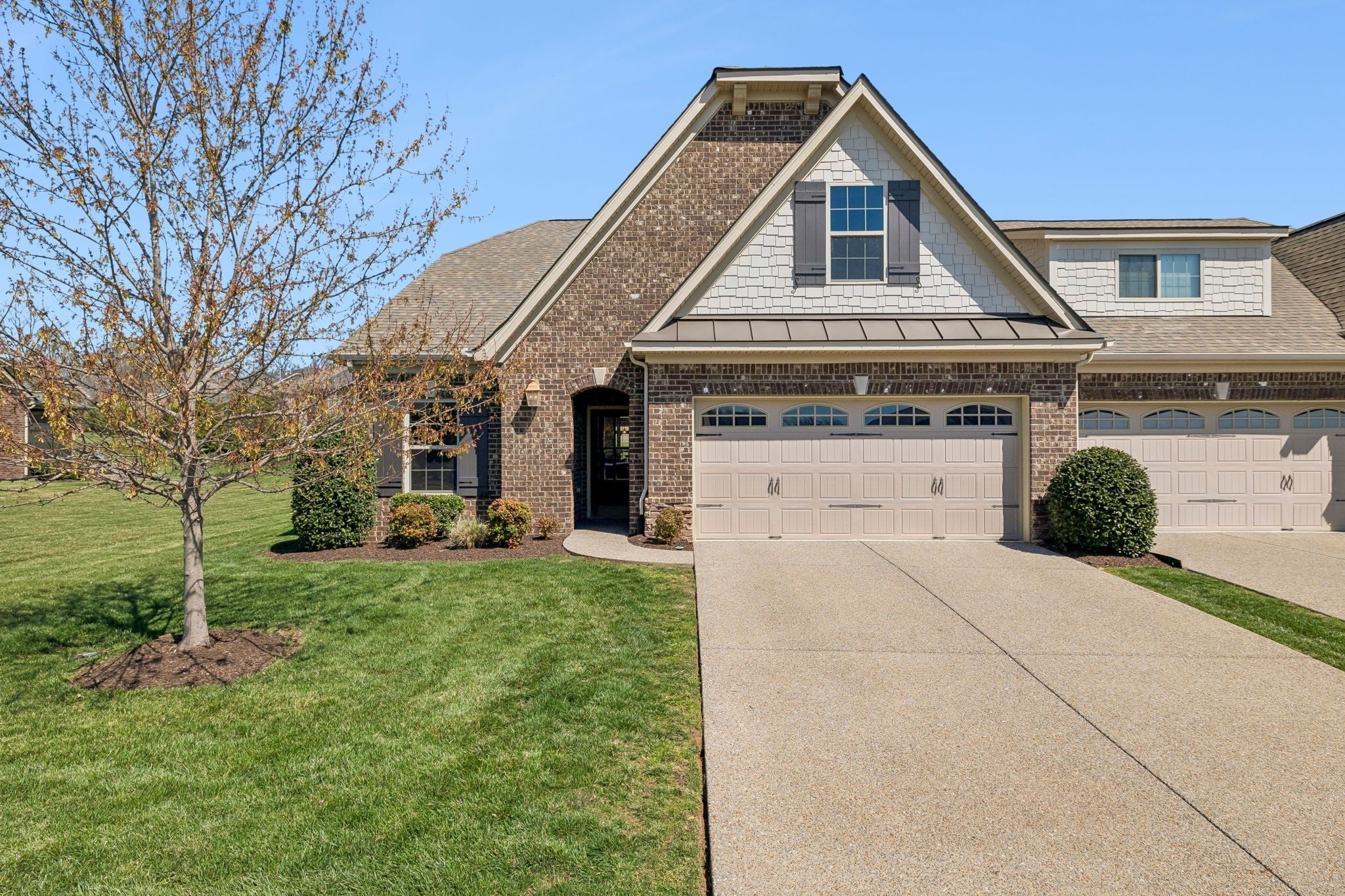 1034 Callaway Dr — photo