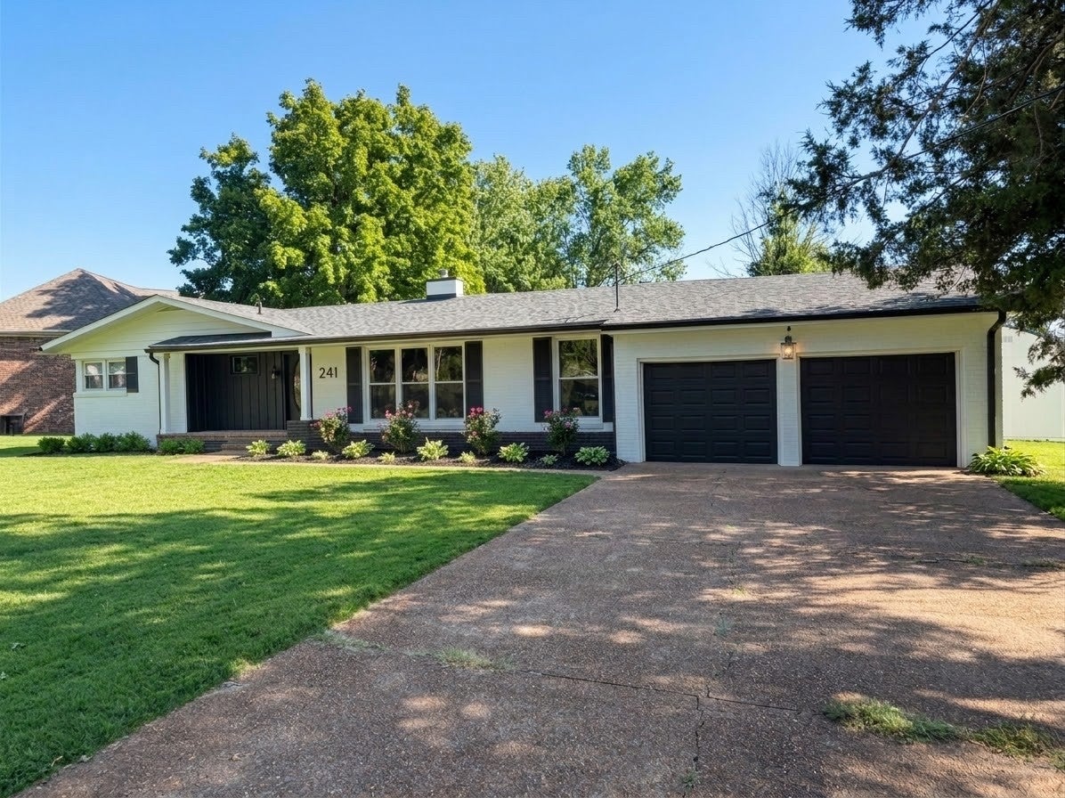 110 Walnut Drive — photo
