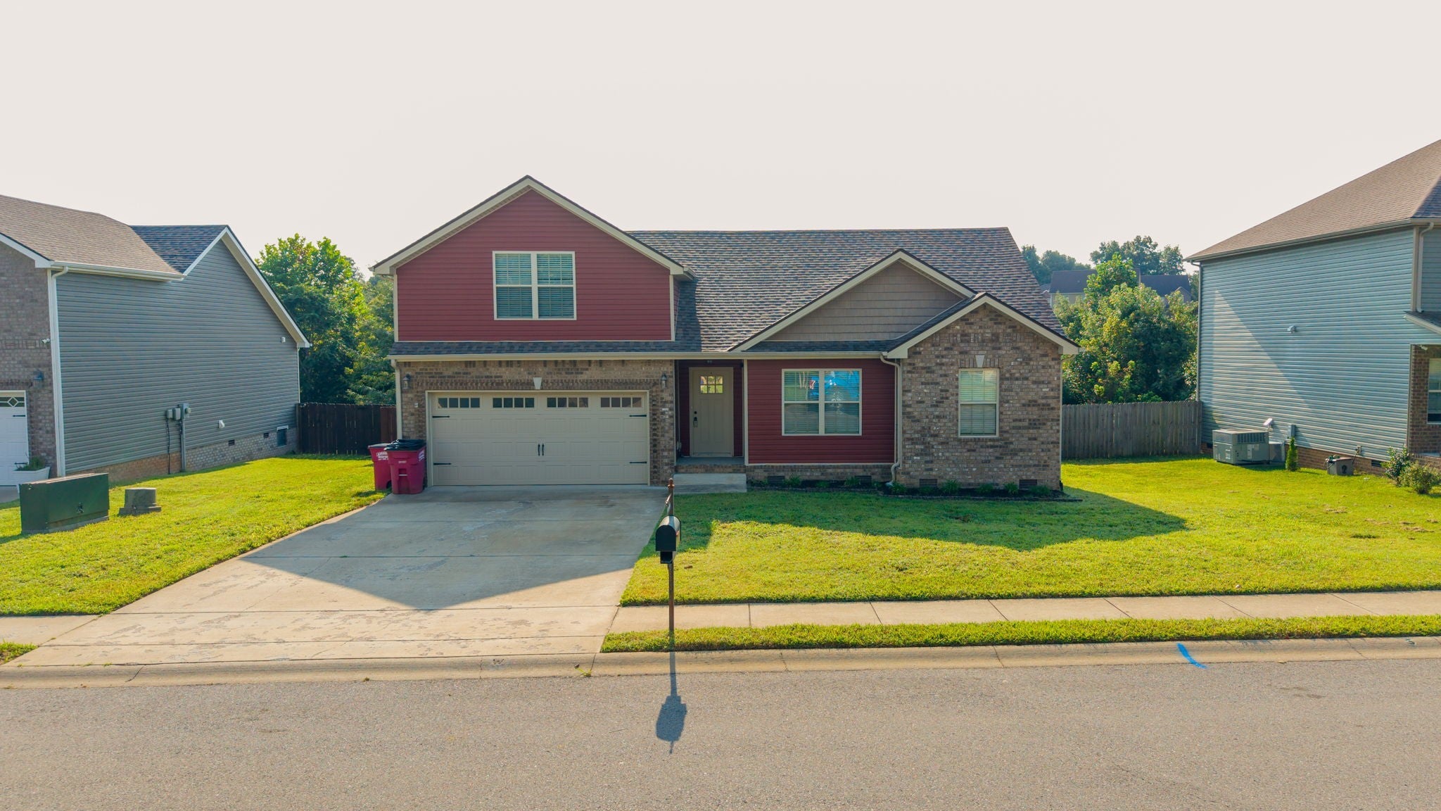 2353 Colston Dr — photo