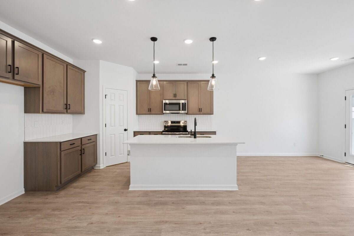 2900 Suzanne Landon Dr H3 — photo