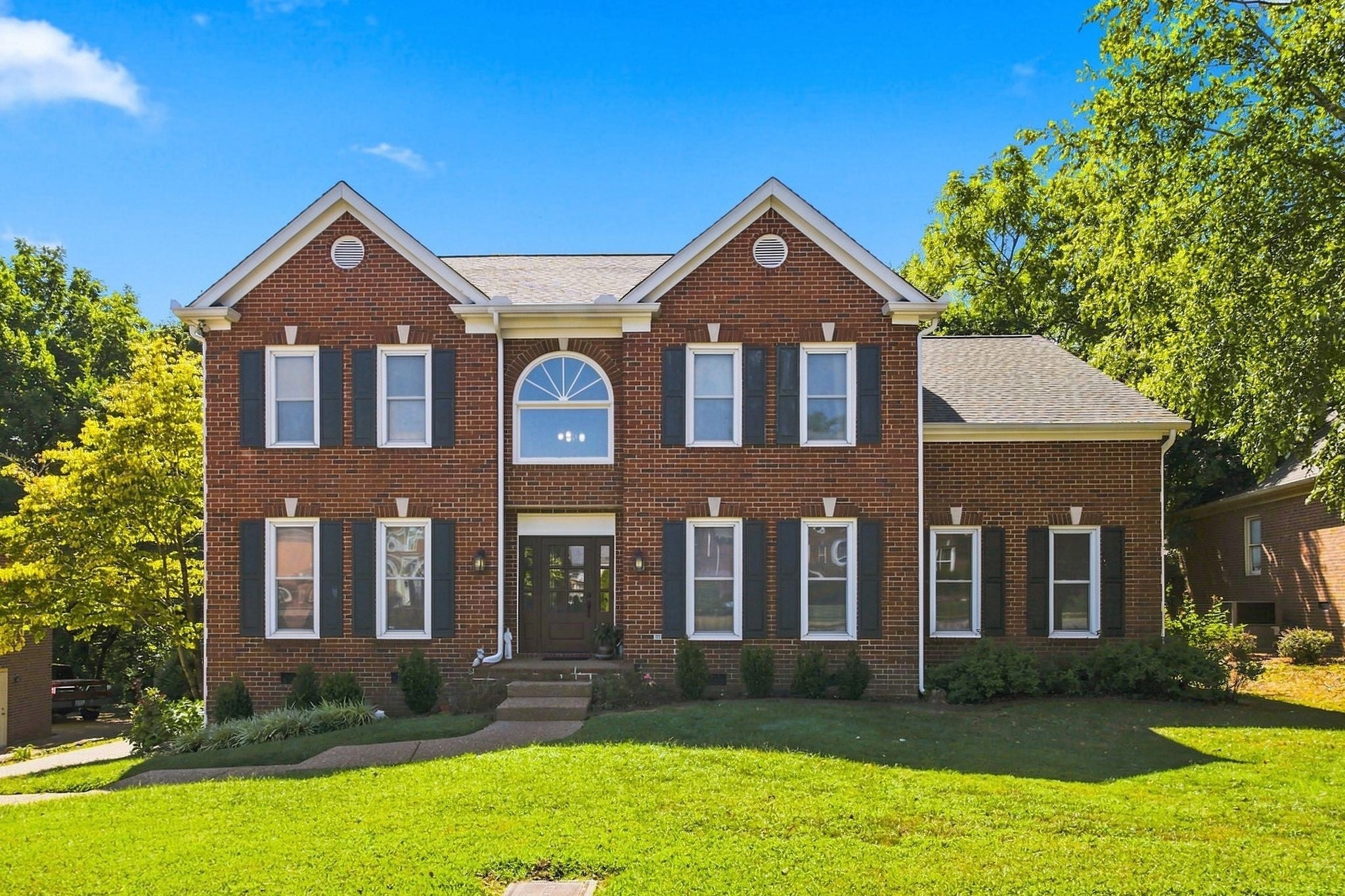 4816 Manassas Dr — photo