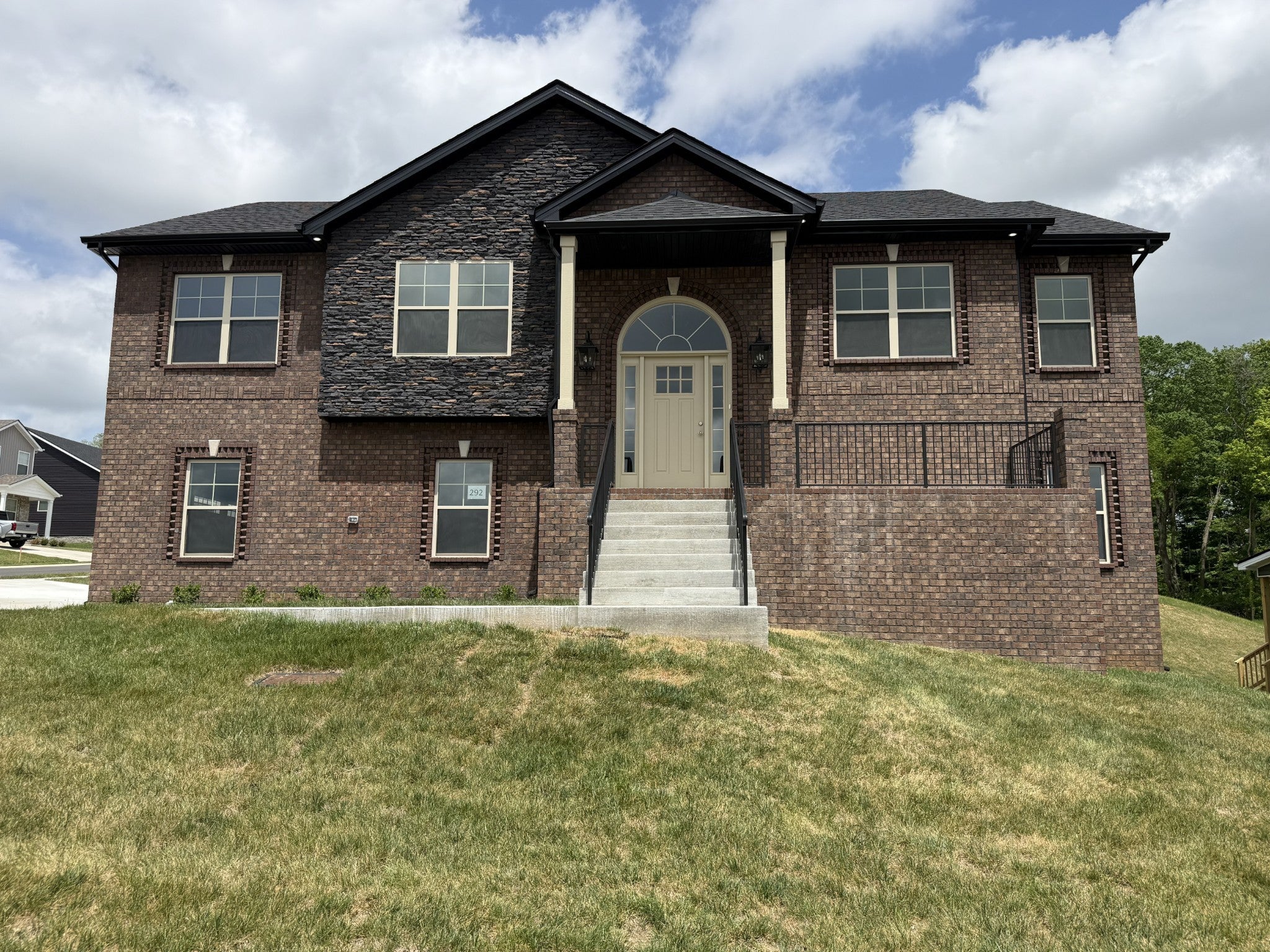 292 Cardinal Creek — photo