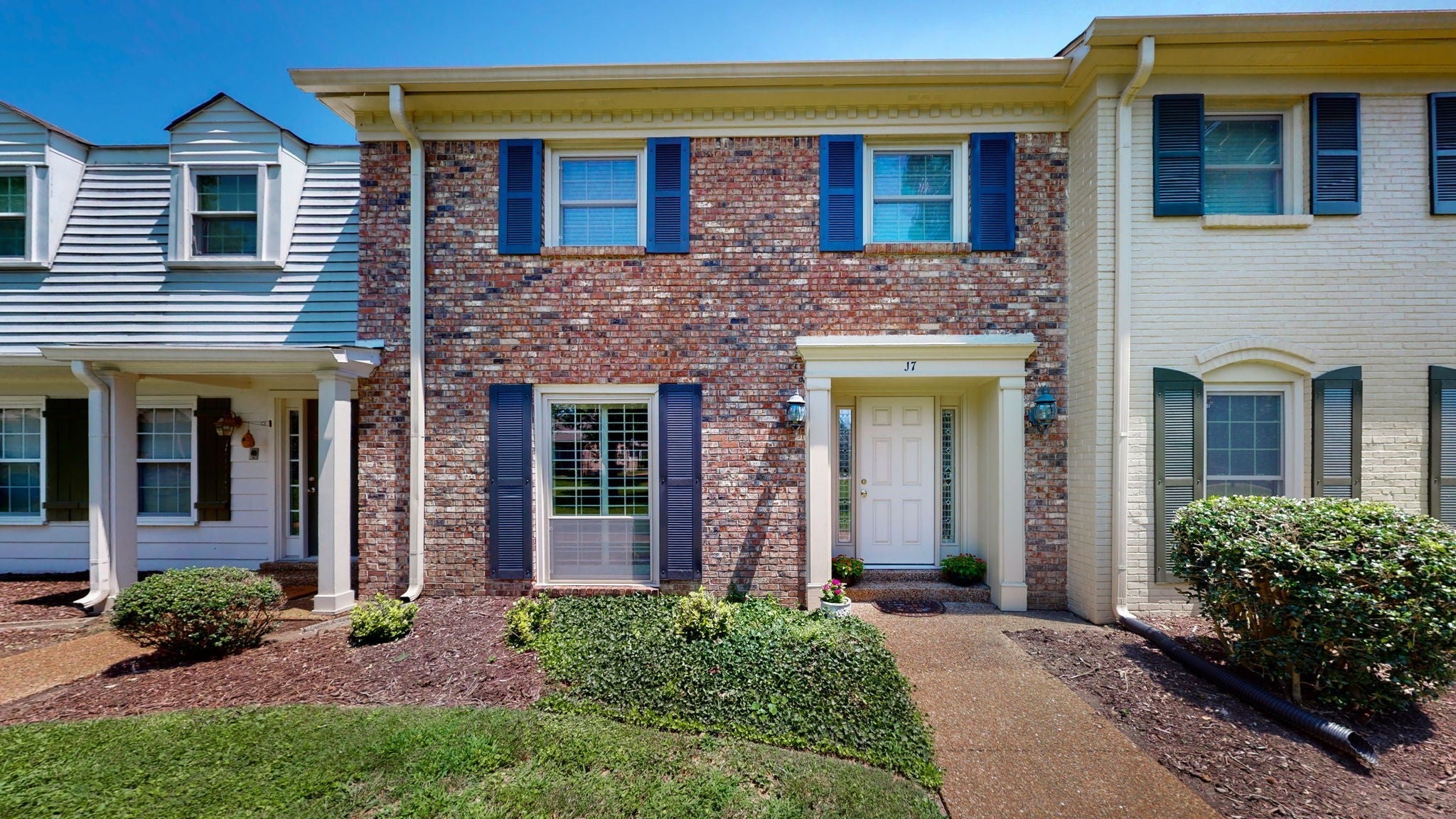 8207 Sawyer Brown Rd J7 — photo