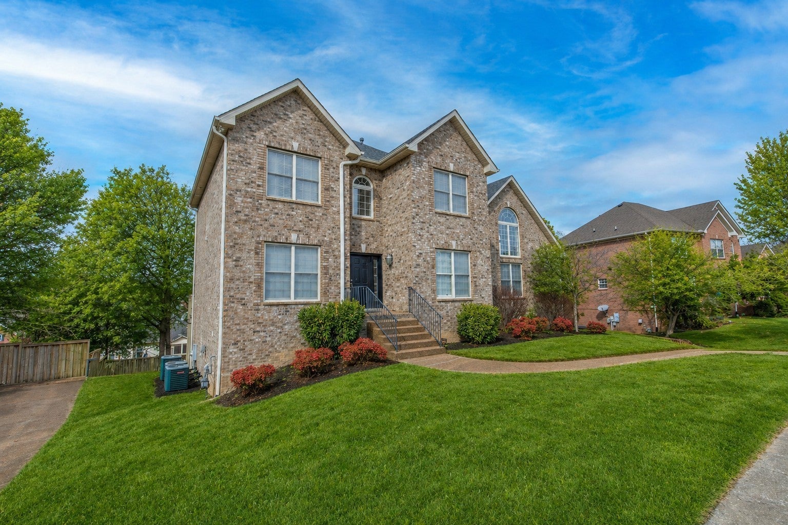 114 Cedar Ridge Ln — photo