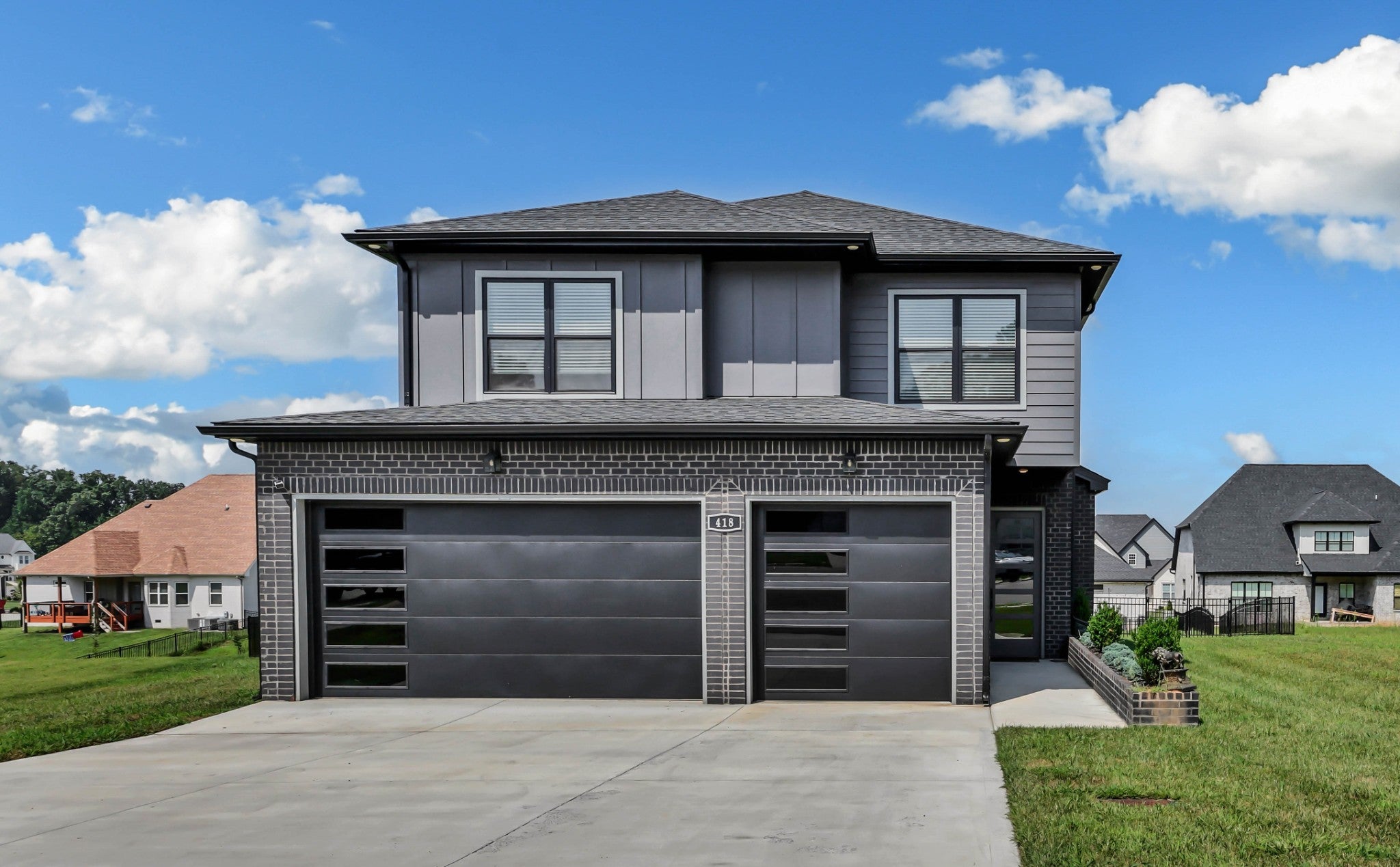 418 Blue Ridge Ct — photo