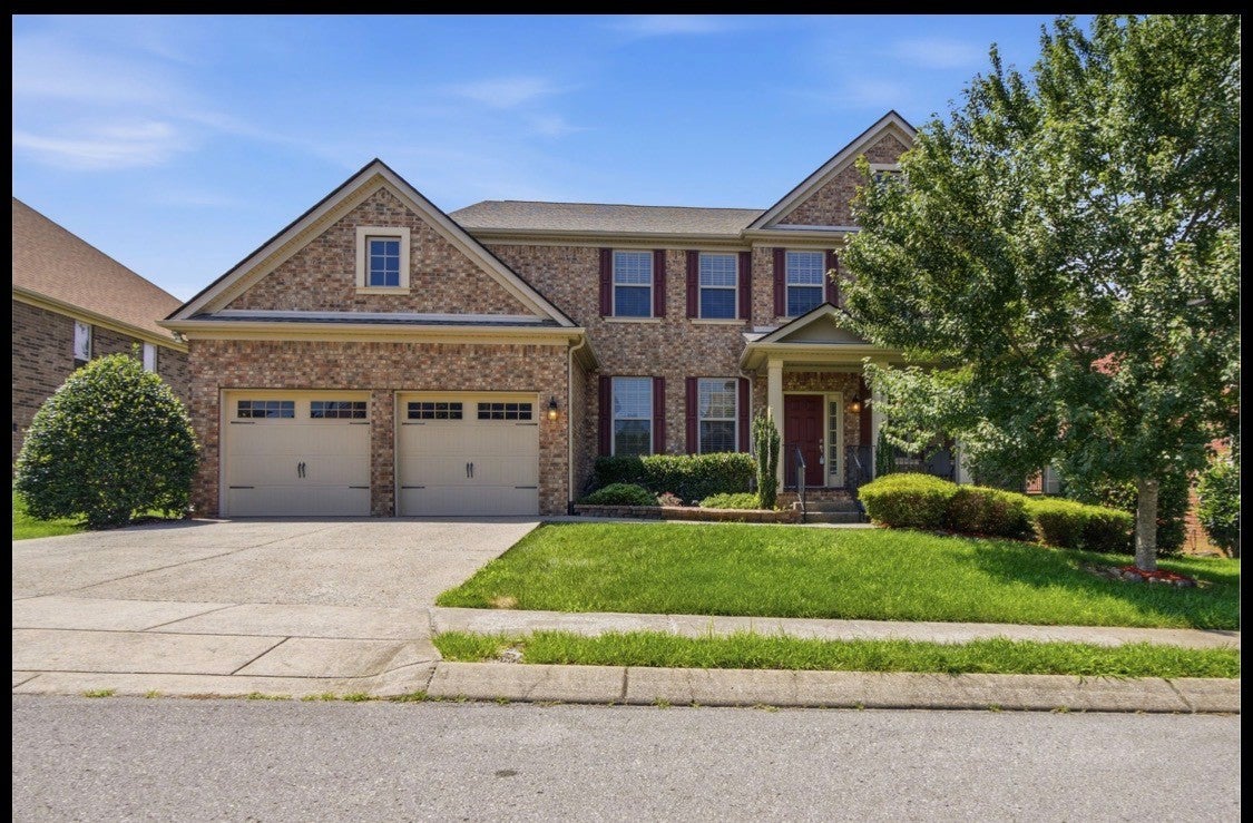 410 Valley Spring Dr — photo