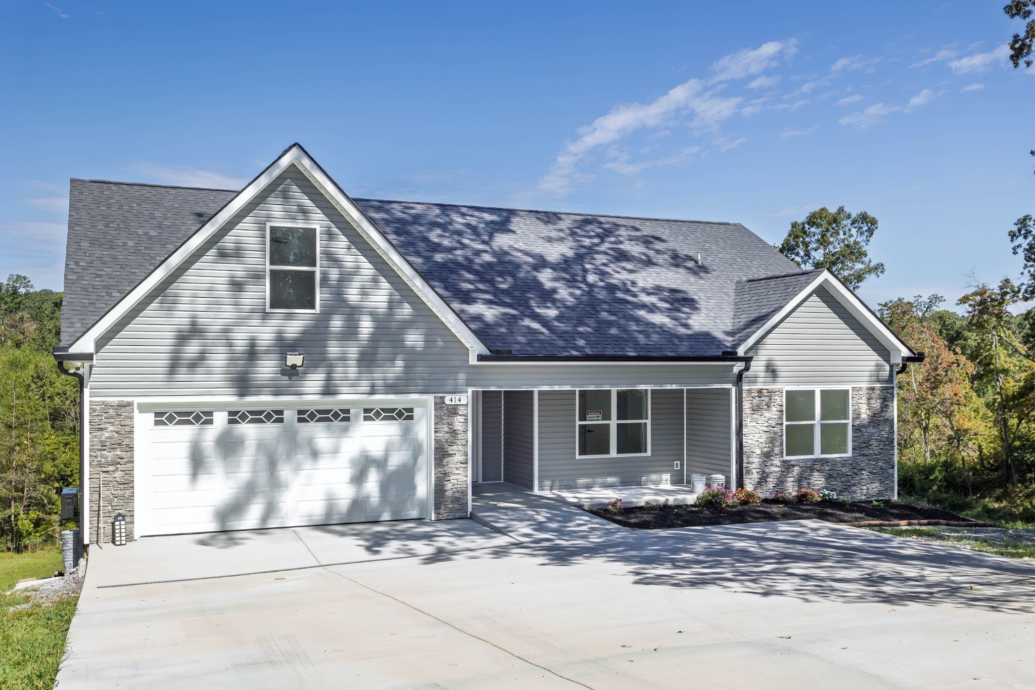 414 Windy Ridge Dr — photo