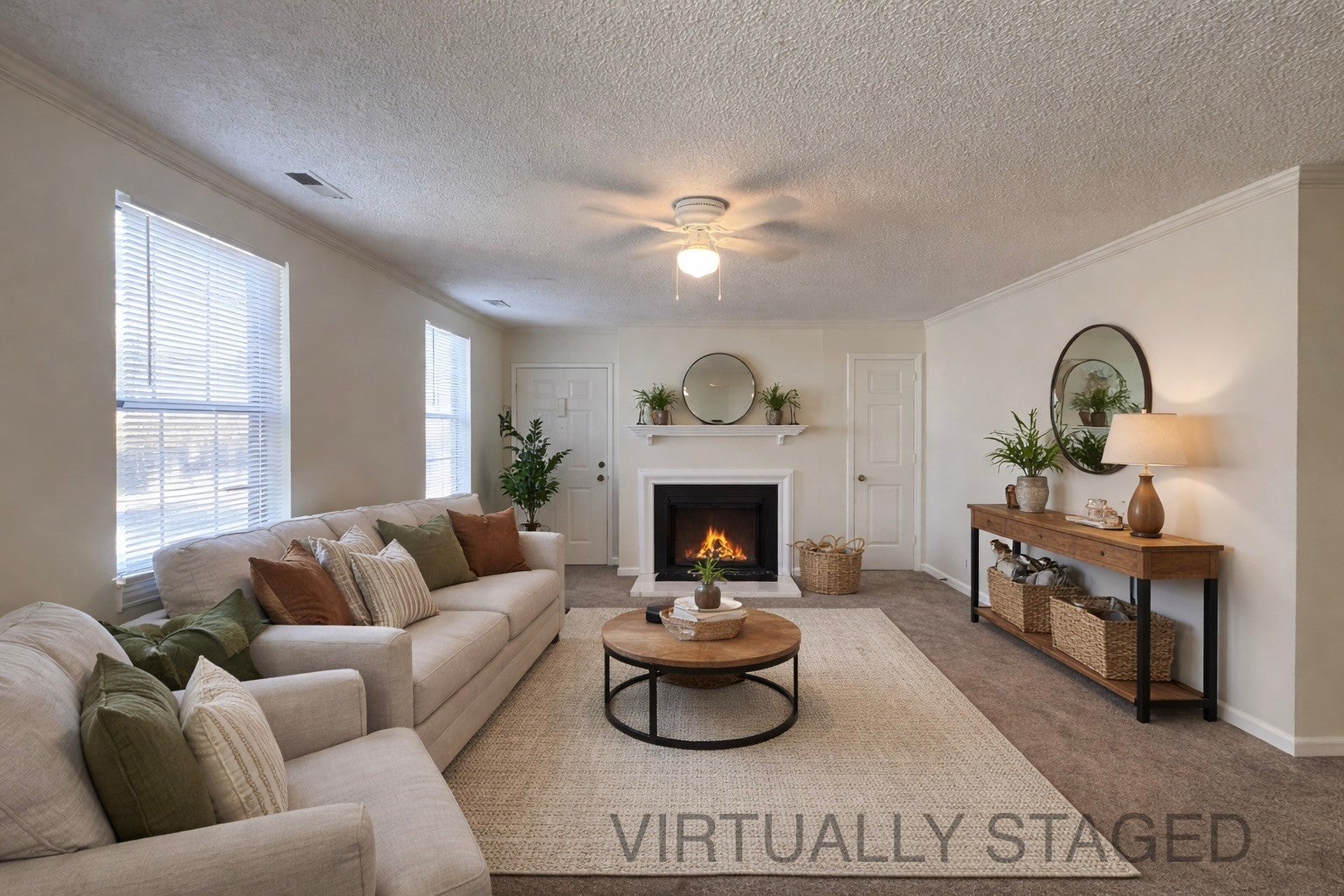 764 Fox Ridge Dr — photo
