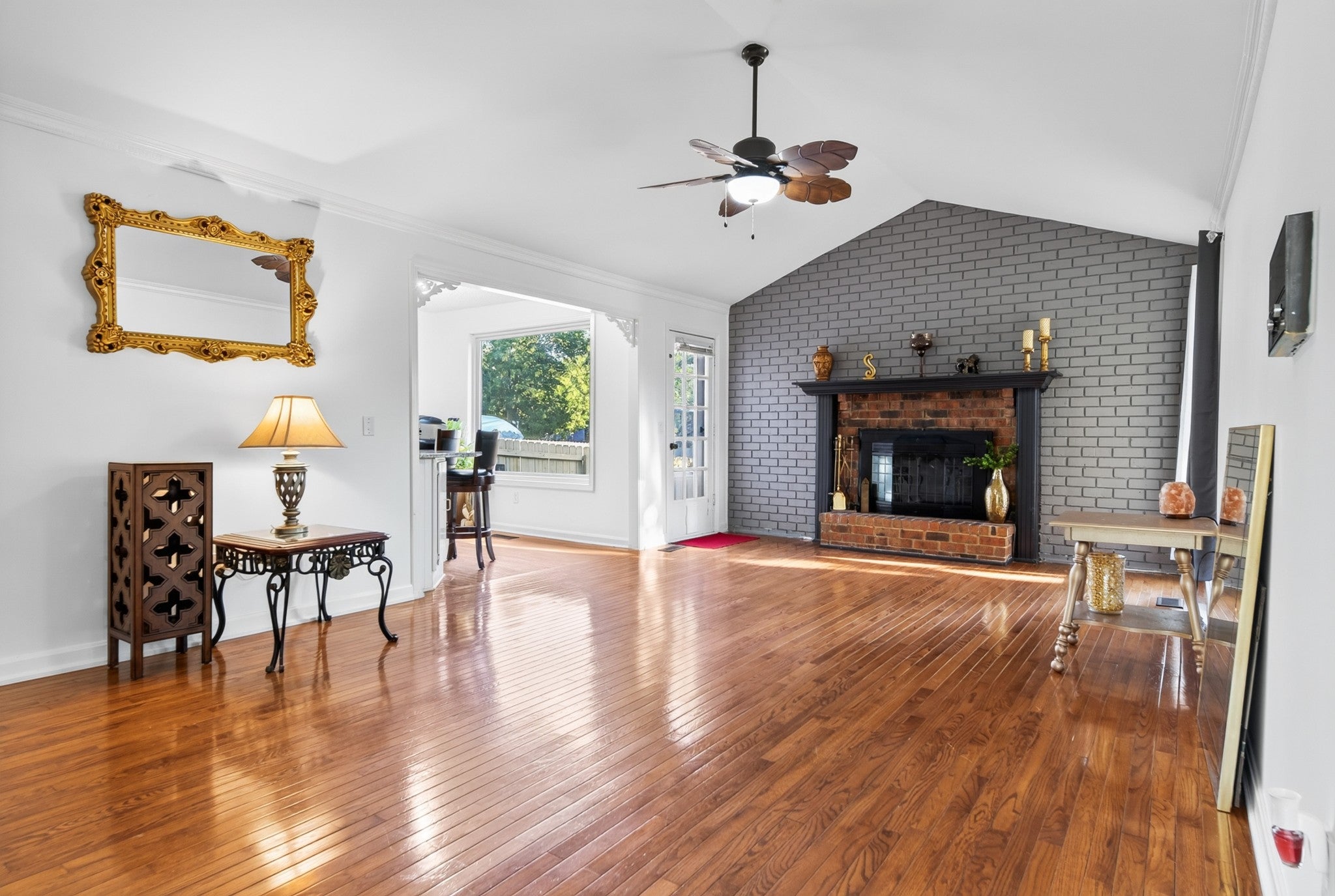 148 Allen Dr — photo