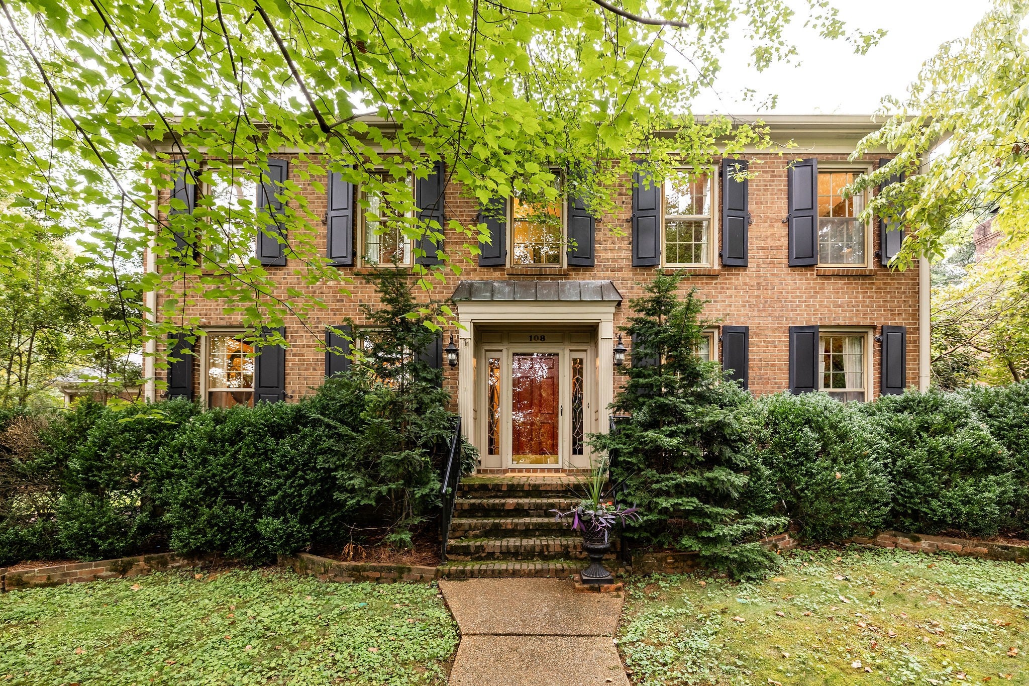 108 Ravenwood Ct — photo