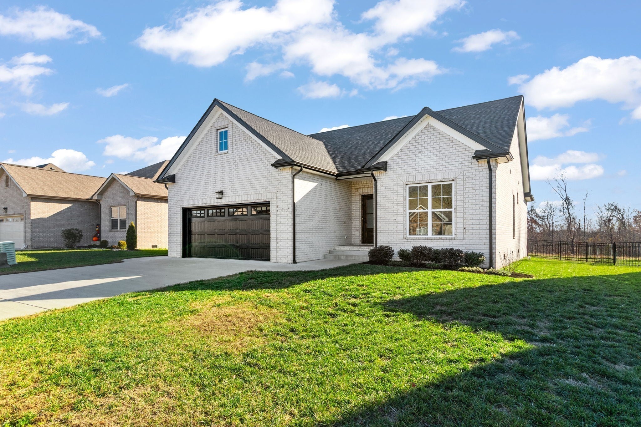824 Brown Swiss Ct — photo