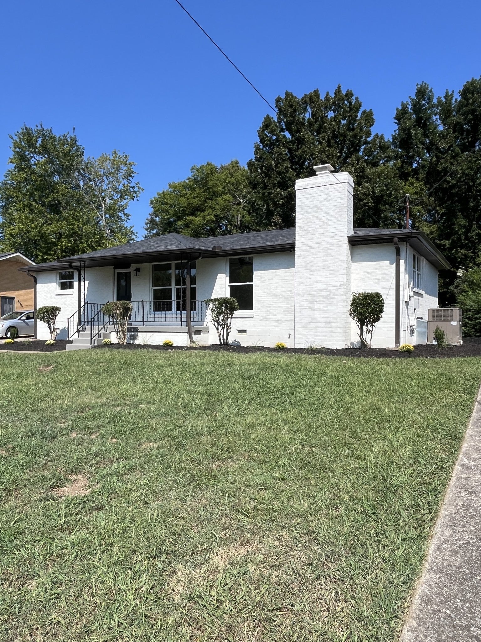 3865 Augusta Dr — photo