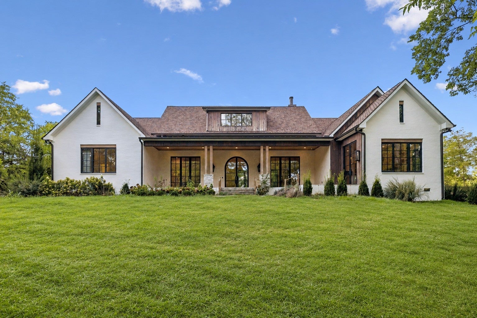4333 Eatons Creek Rd — photo