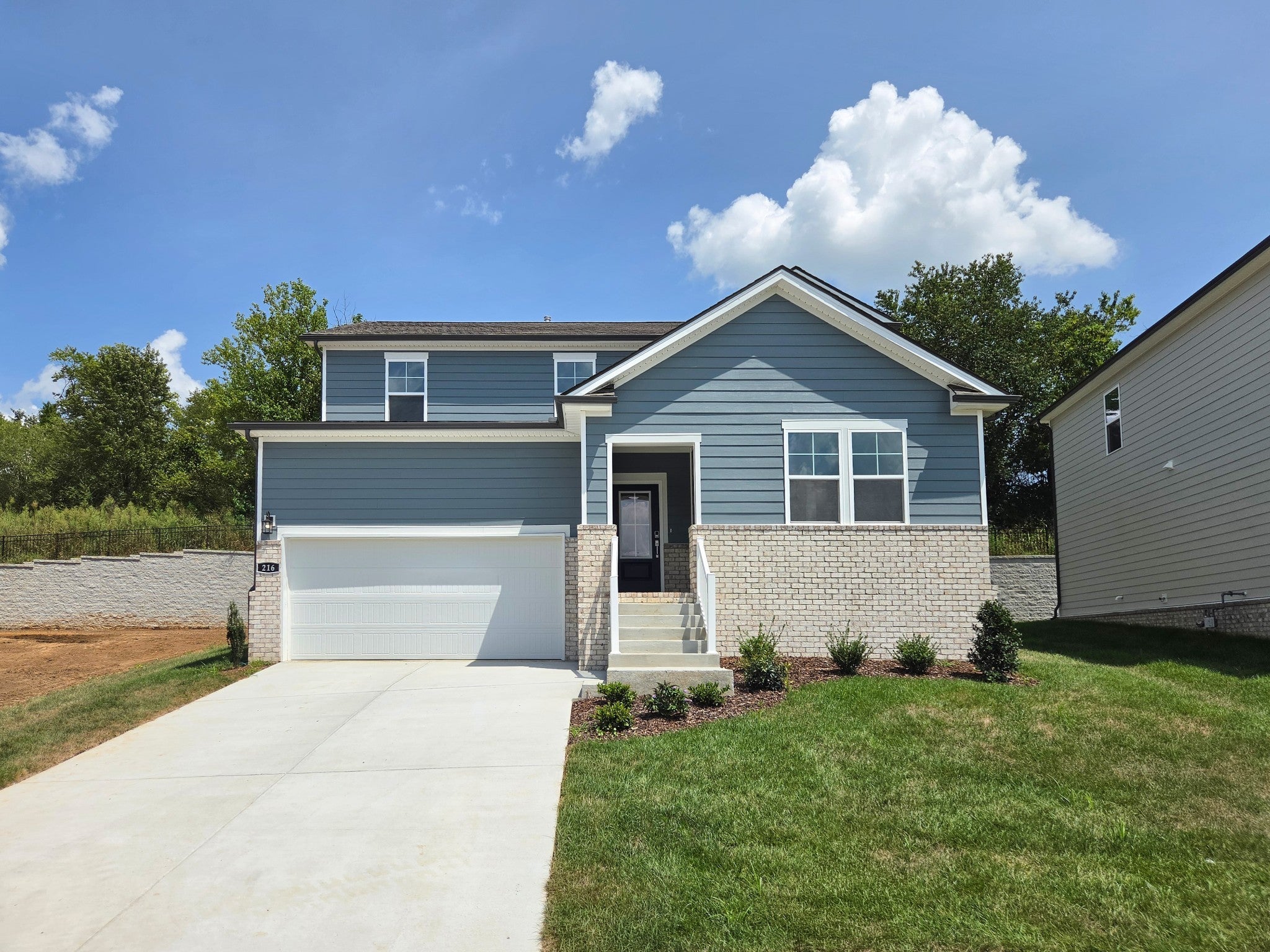216 East Millbrook Drive — photo
