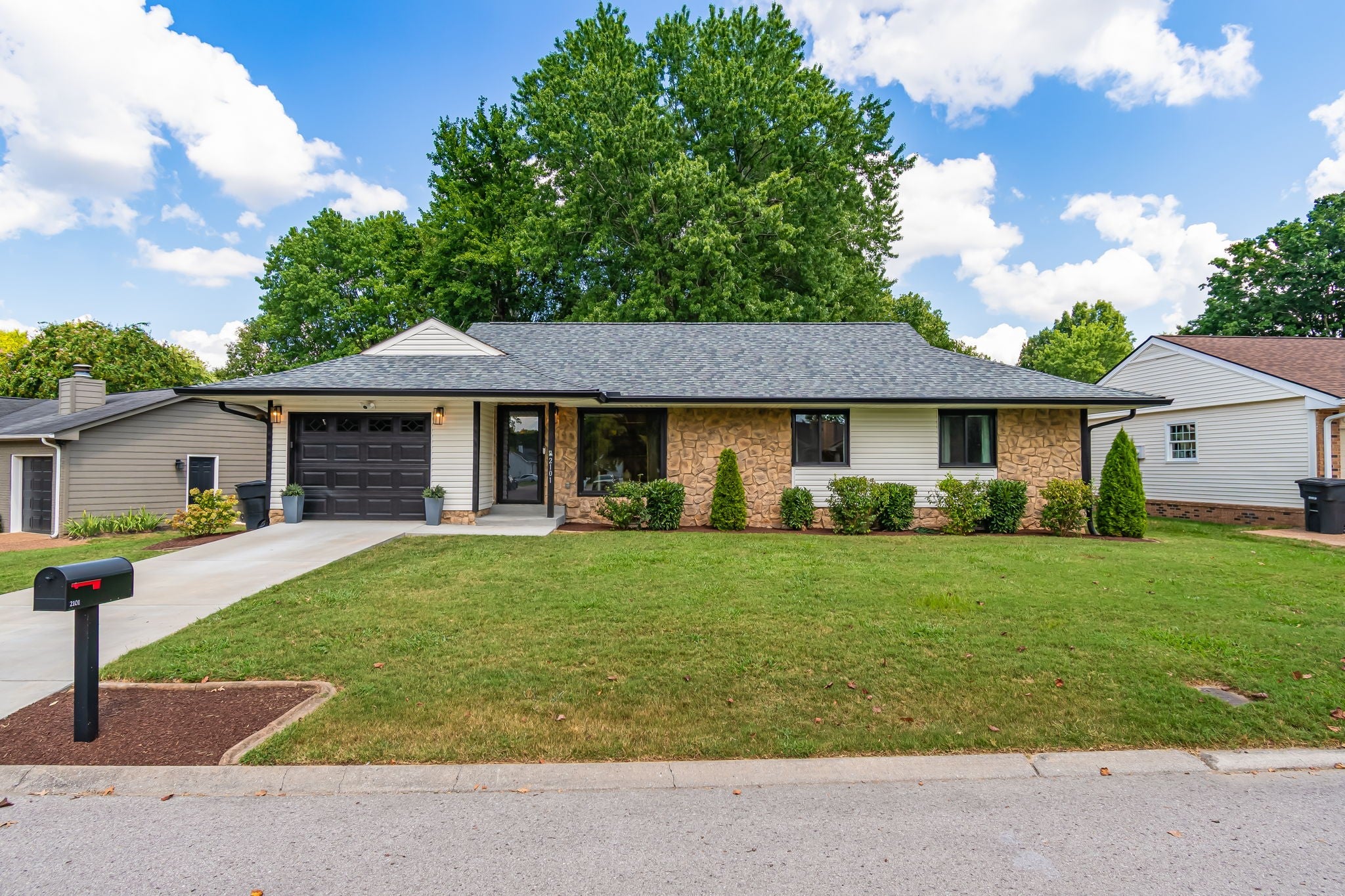2101 Quail Ct — photo
