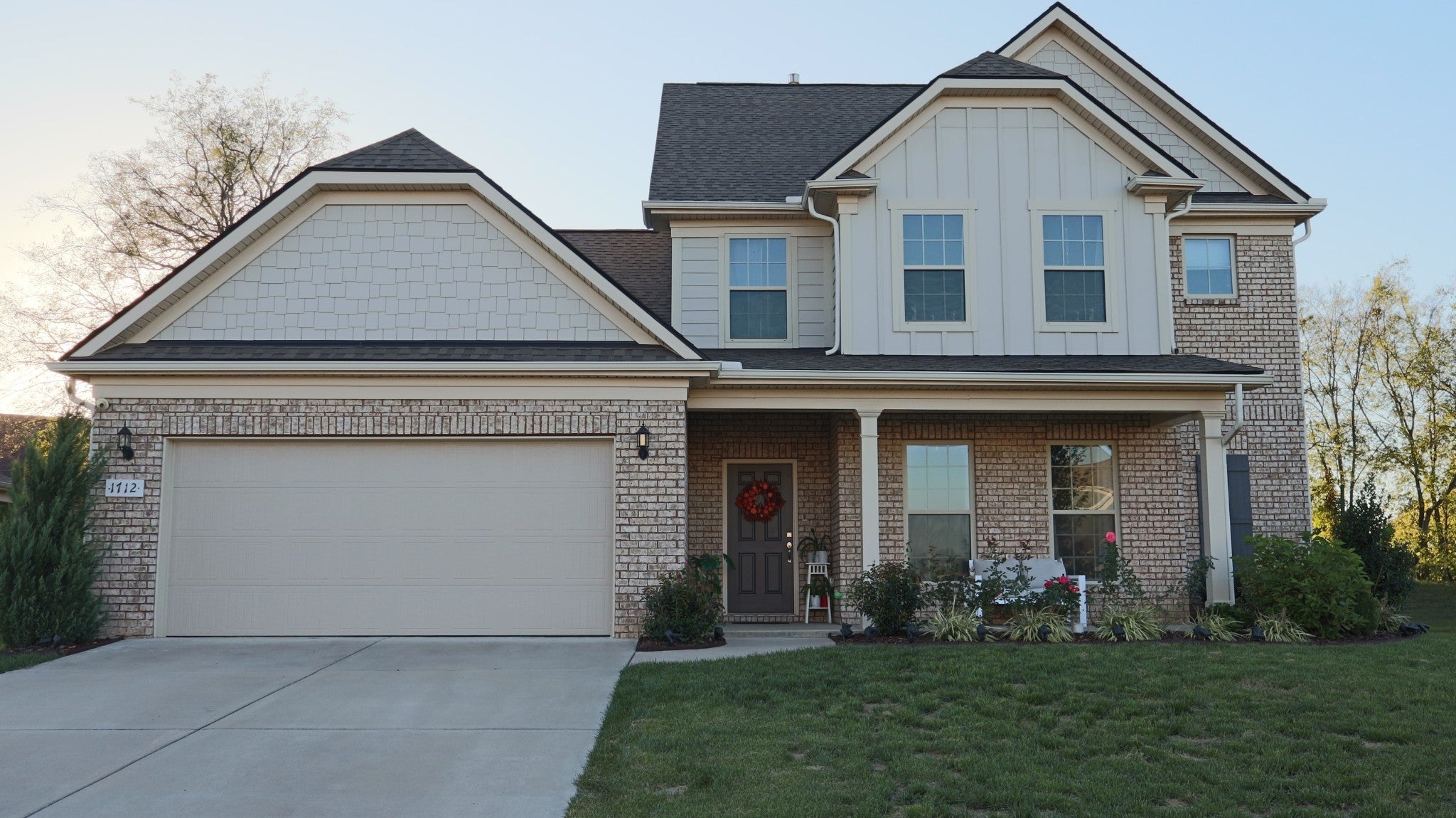 1712 Lantana Dr — photo