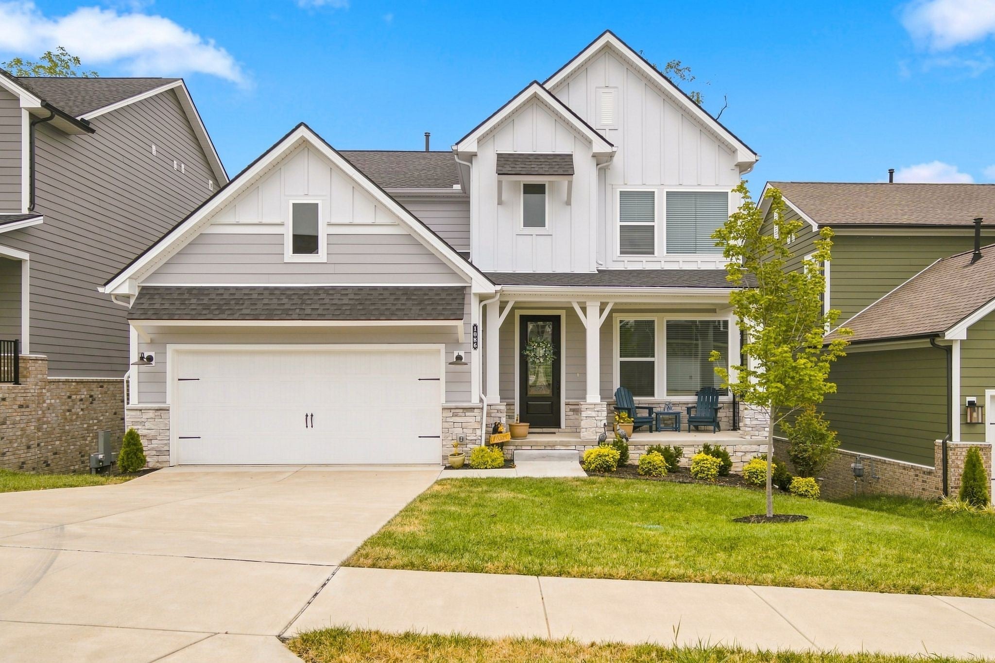 1086 Callaway Dr — photo