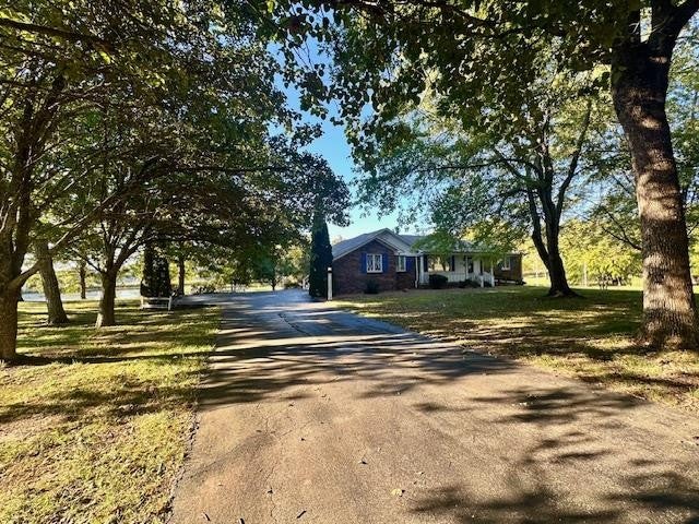 5185 Crossville Hwy — photo