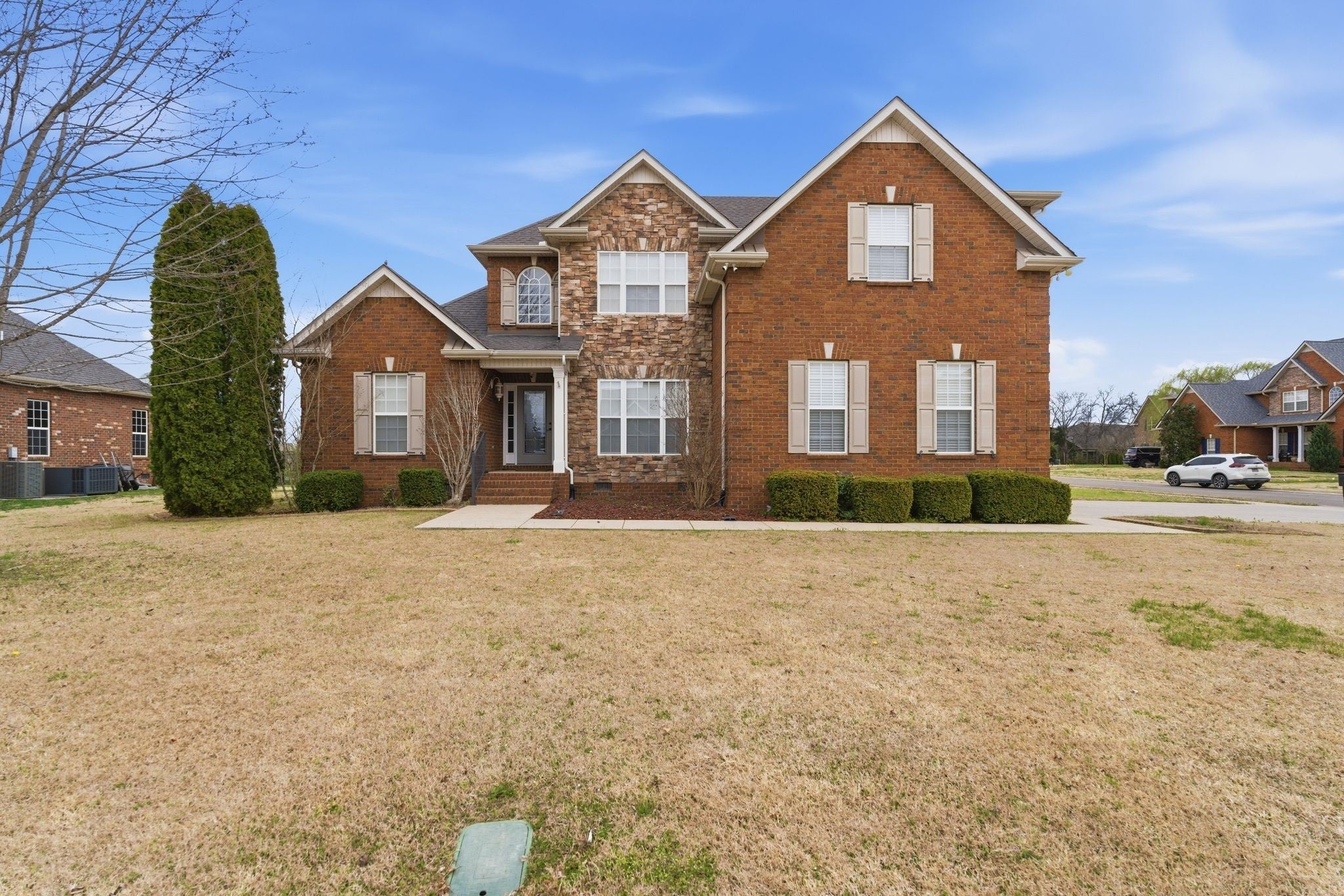 2733 Presley Dr — photo