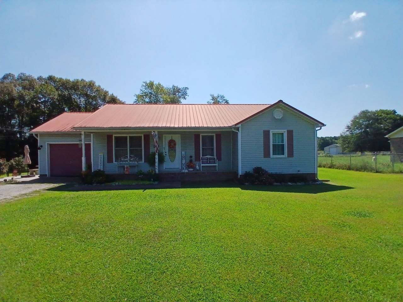67 Jenkins Dr — photo