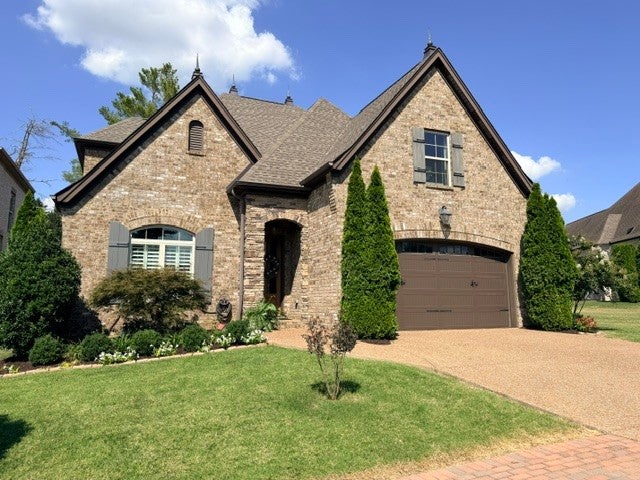 1027 Jarman Ln — photo