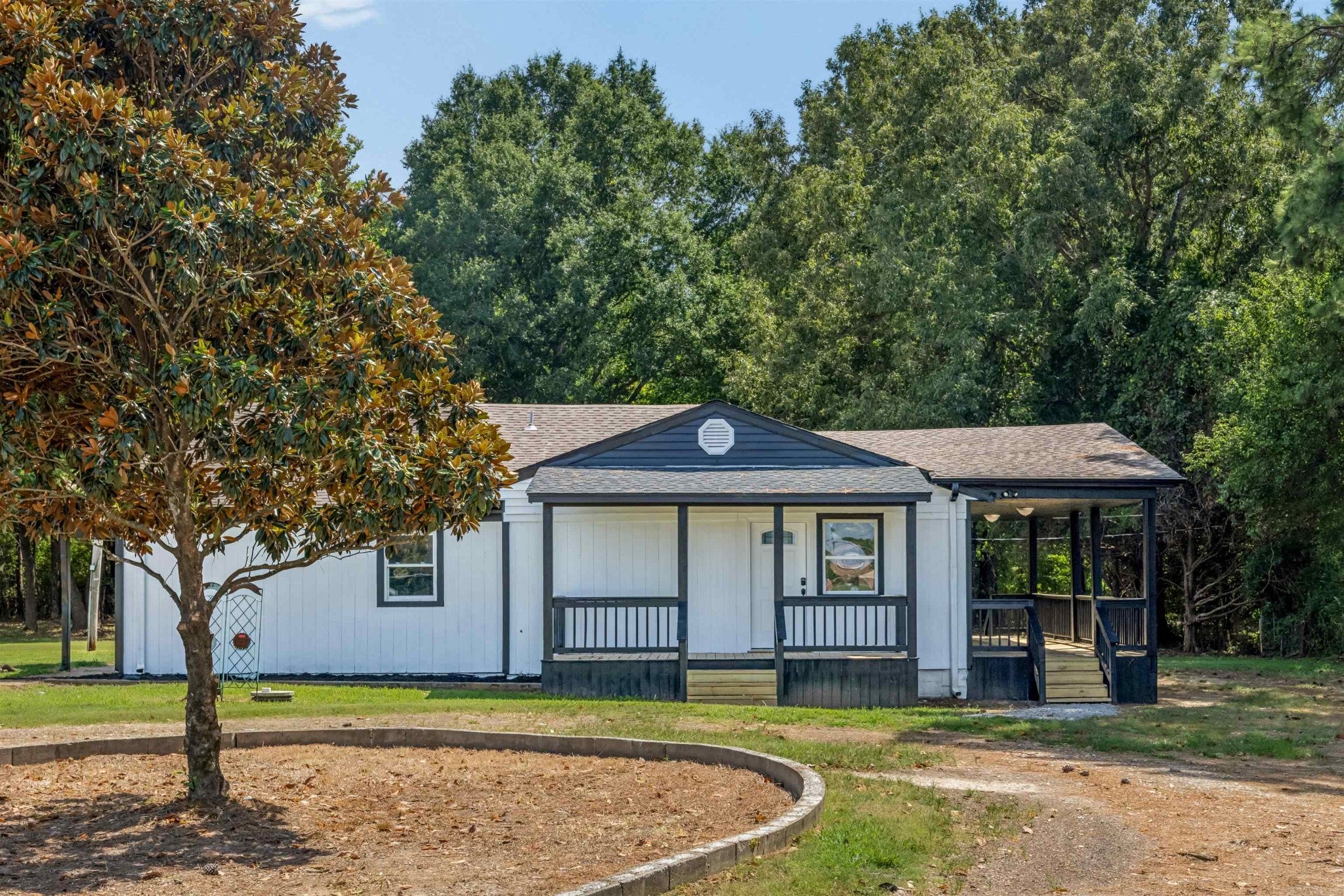13301 GOODMAN RD RD, Horn Lake, MS 38637 — photo 3