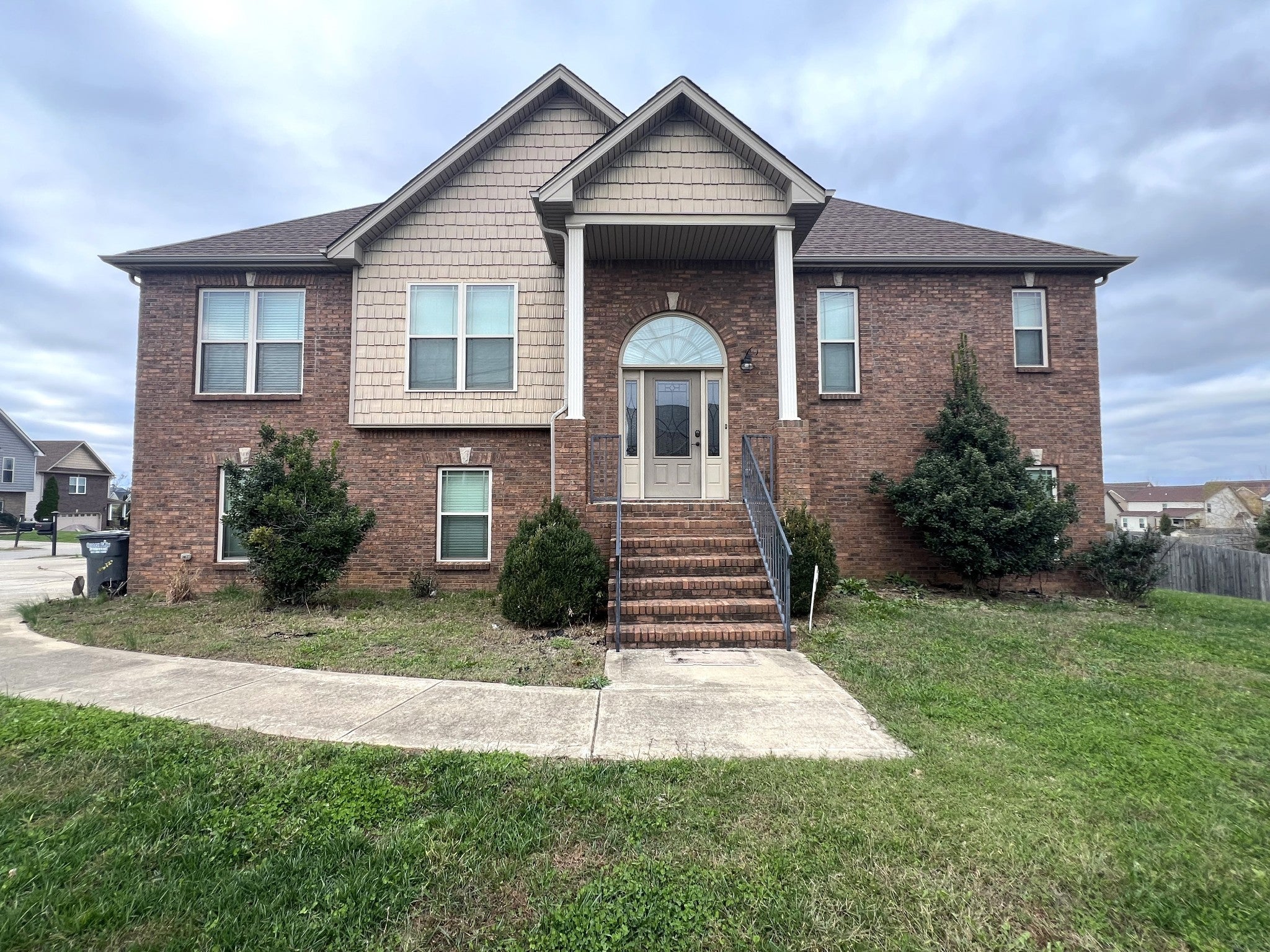 1701 Winterhaven Ct — photo