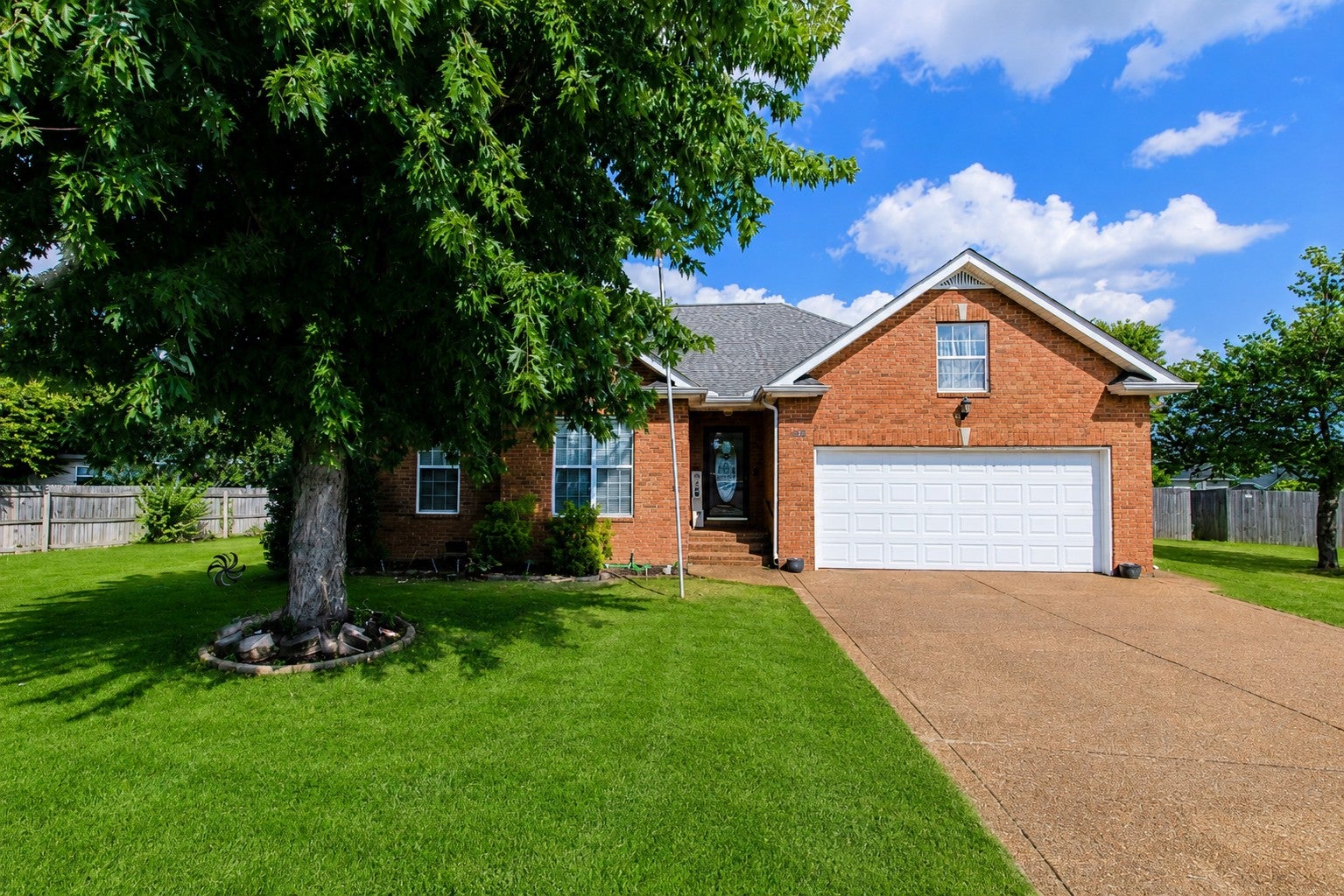 449 S Rocky Top St — photo