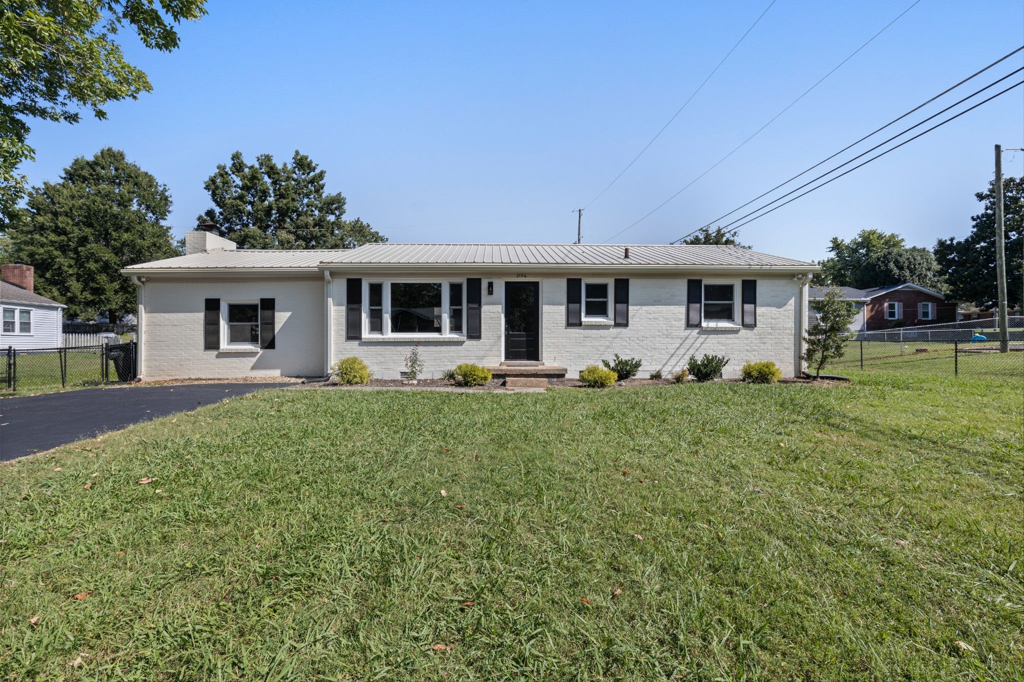 2706 Driftwood Dr — photo