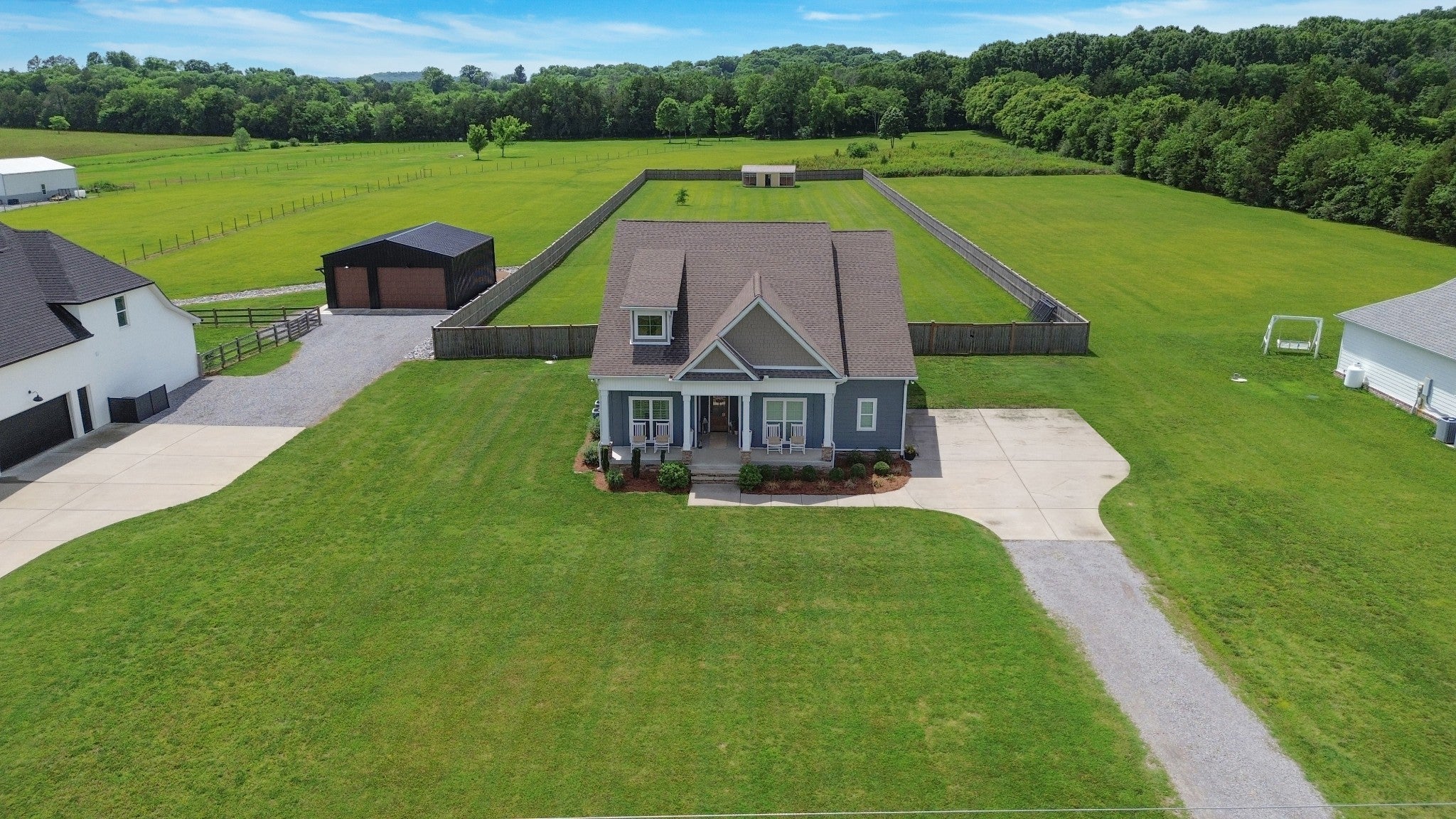 7890 Poplar Hill Rd — photo