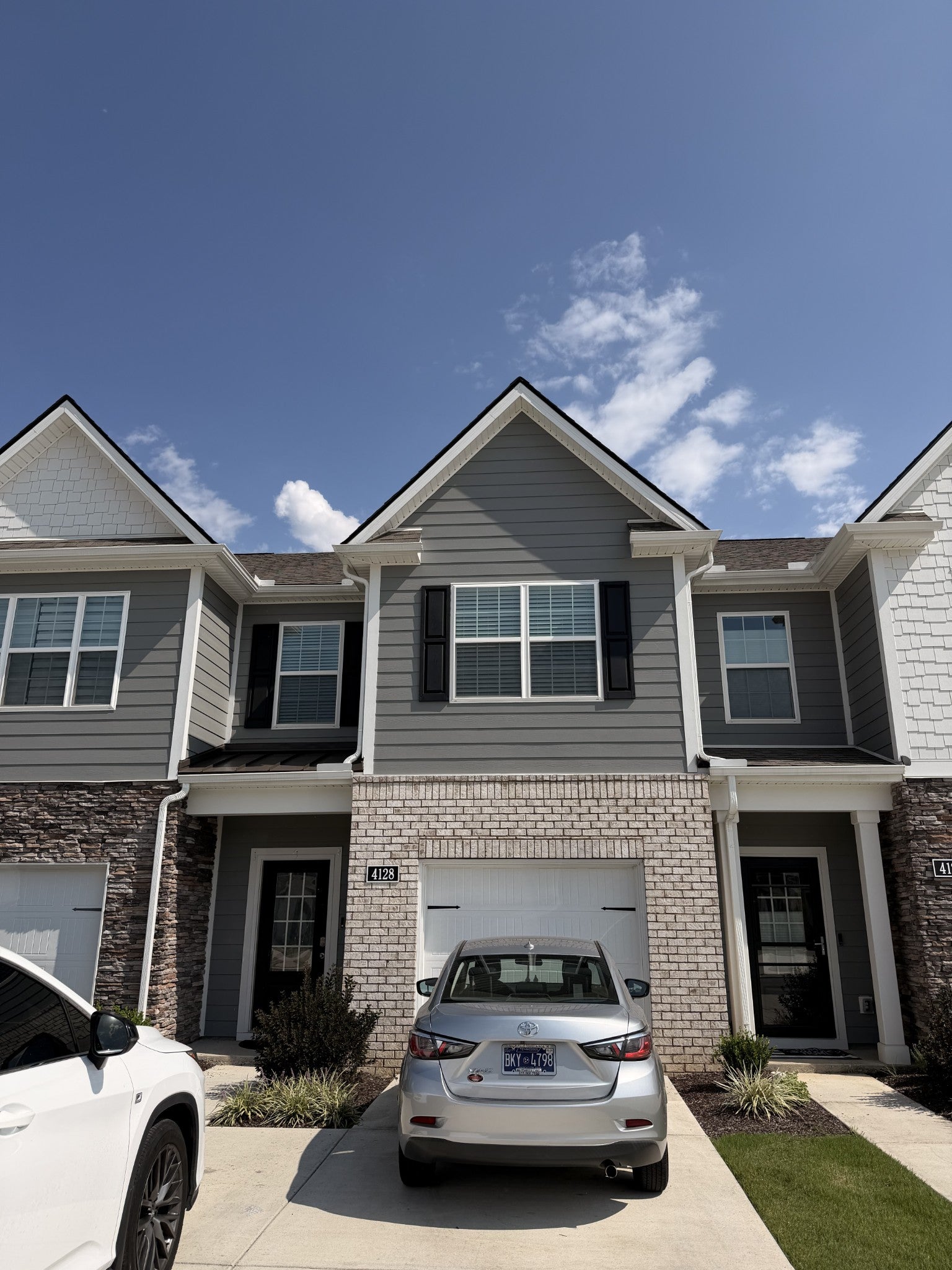 4128 Feetham Dr — photo