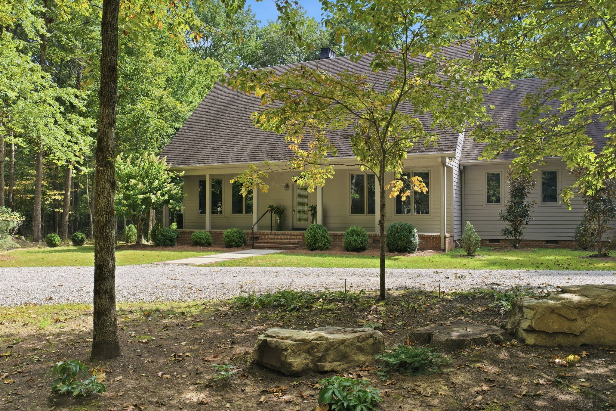 1120 Sassafrass Ct — photo