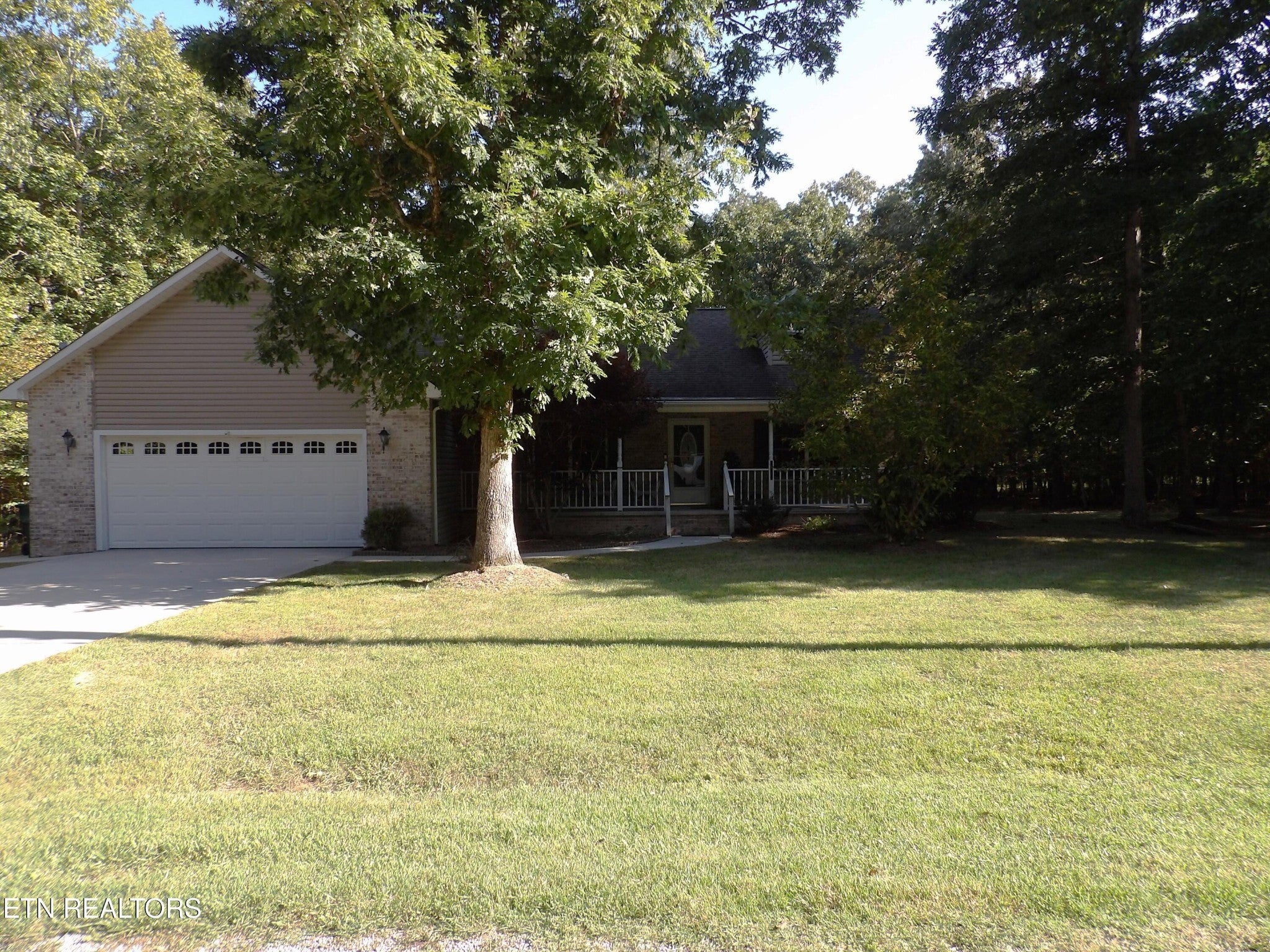 4017 Sioux Rd — photo