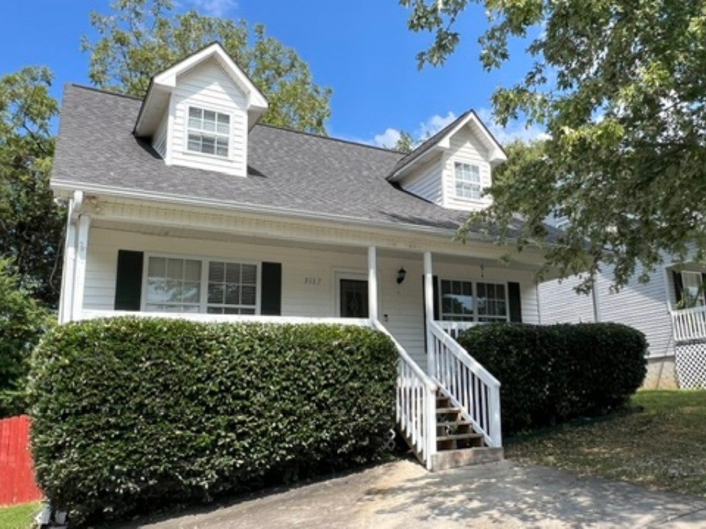 3117 Holly Brook Cir NE — photo