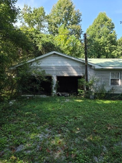 226 McLean Cut — photo