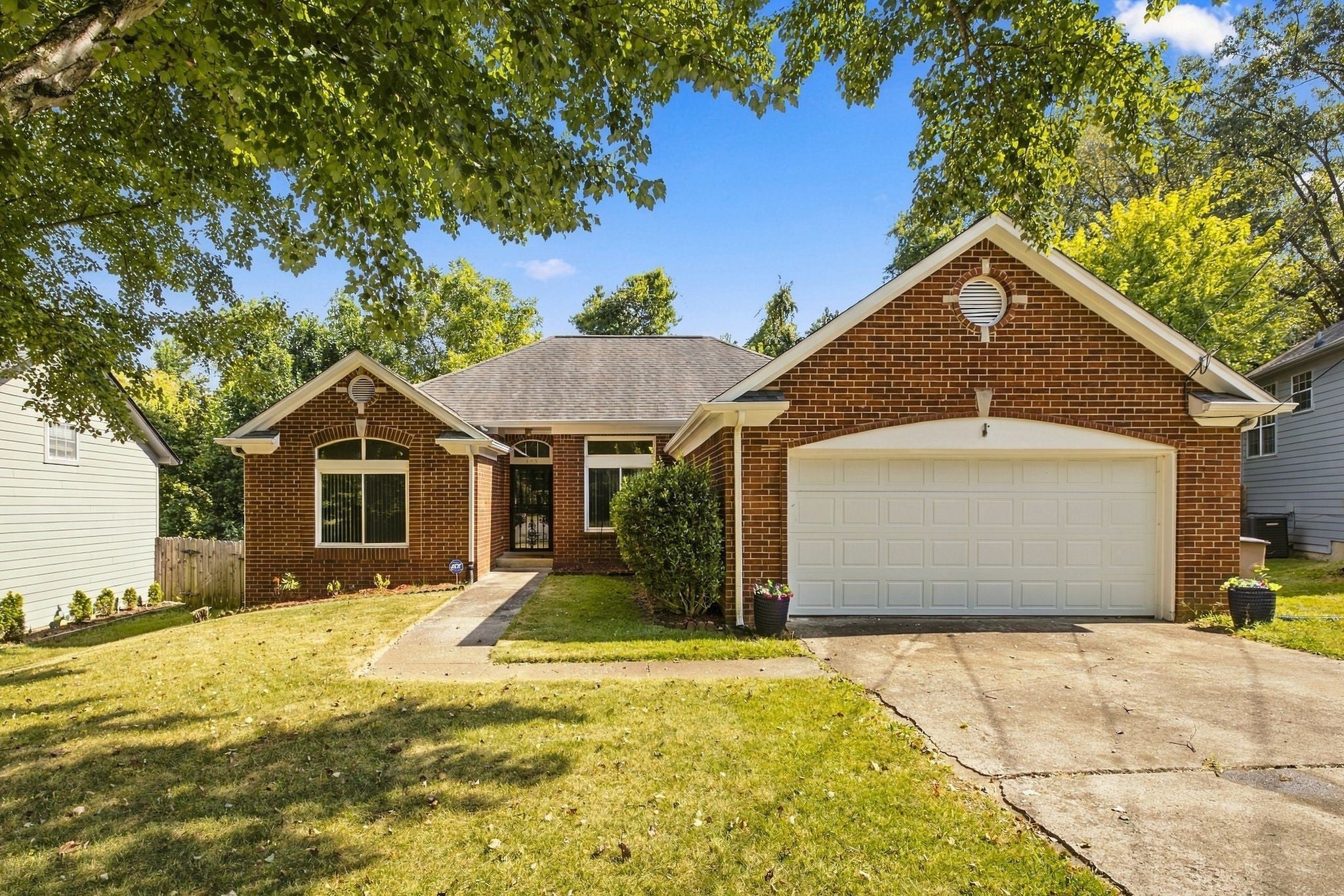 408 Black Mountain Dr — photo