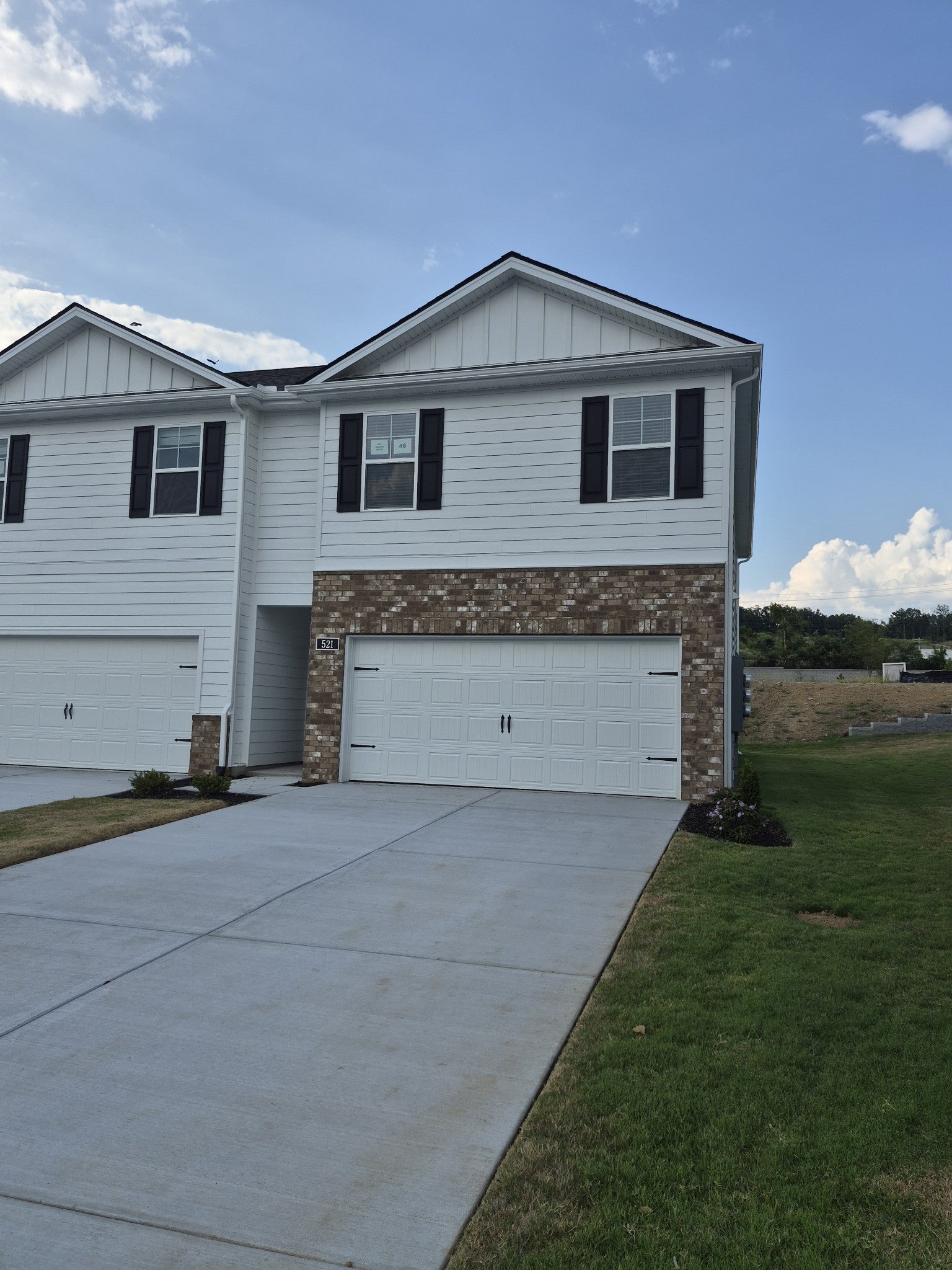 521 Mound Rd — photo