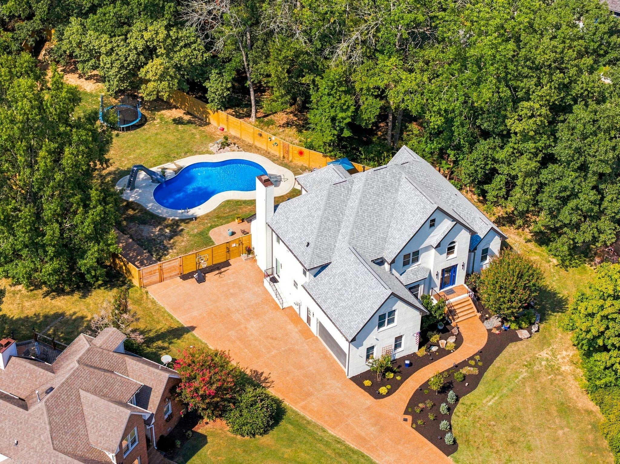 1004 Cross Creek Ct — photo