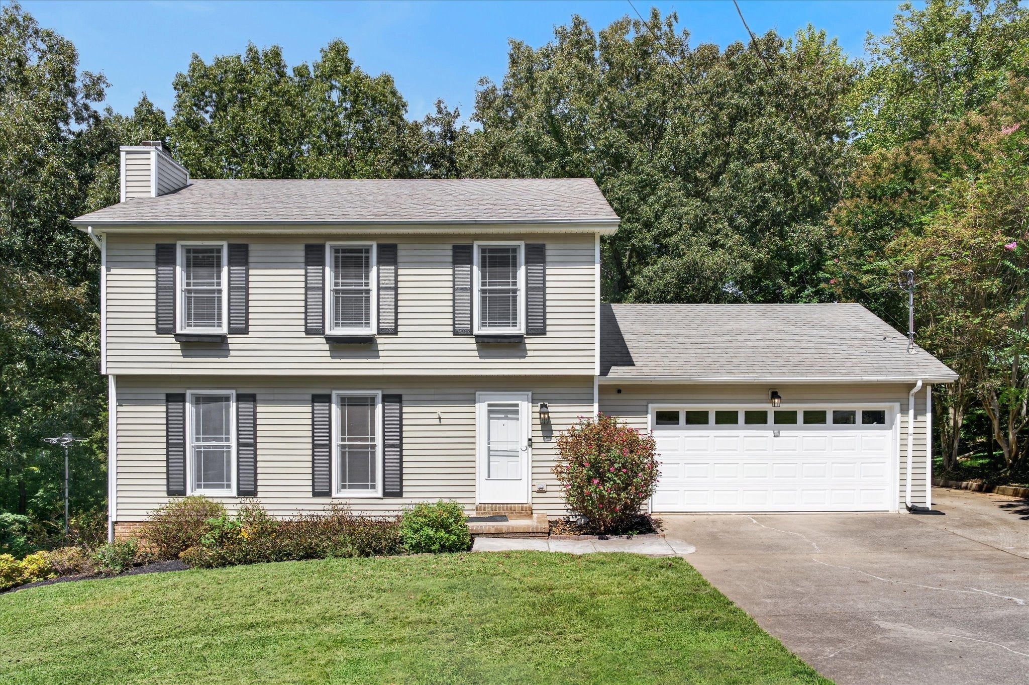 3431 Laurelwood Trail — photo