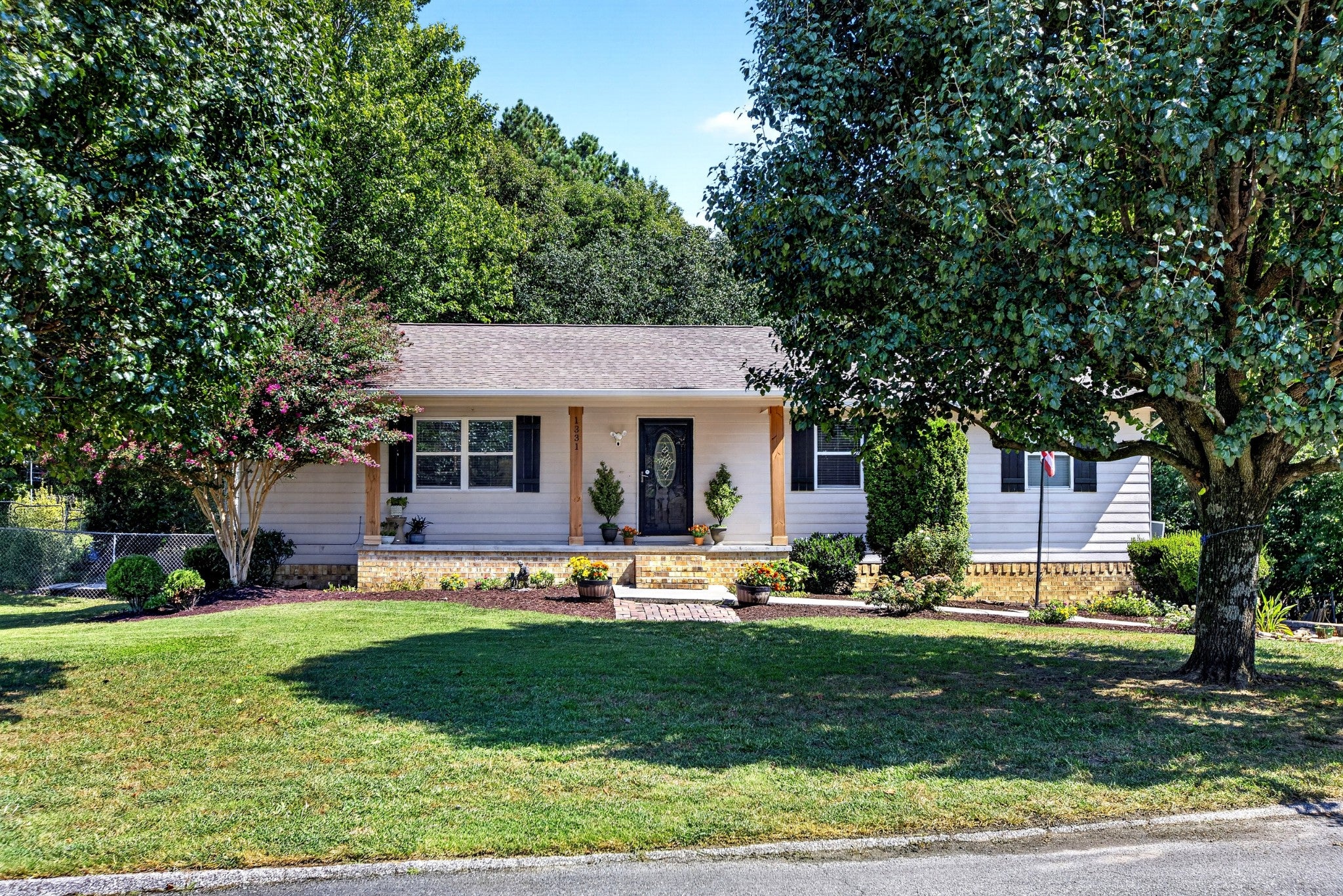 1331 Briarwood Pl NW — photo