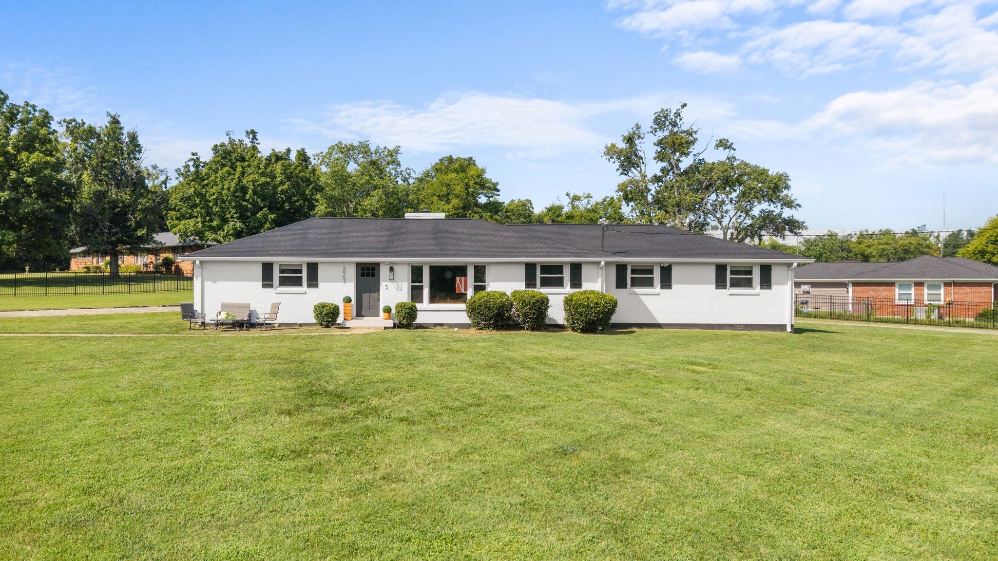 2903 Stanwyck Dr — photo