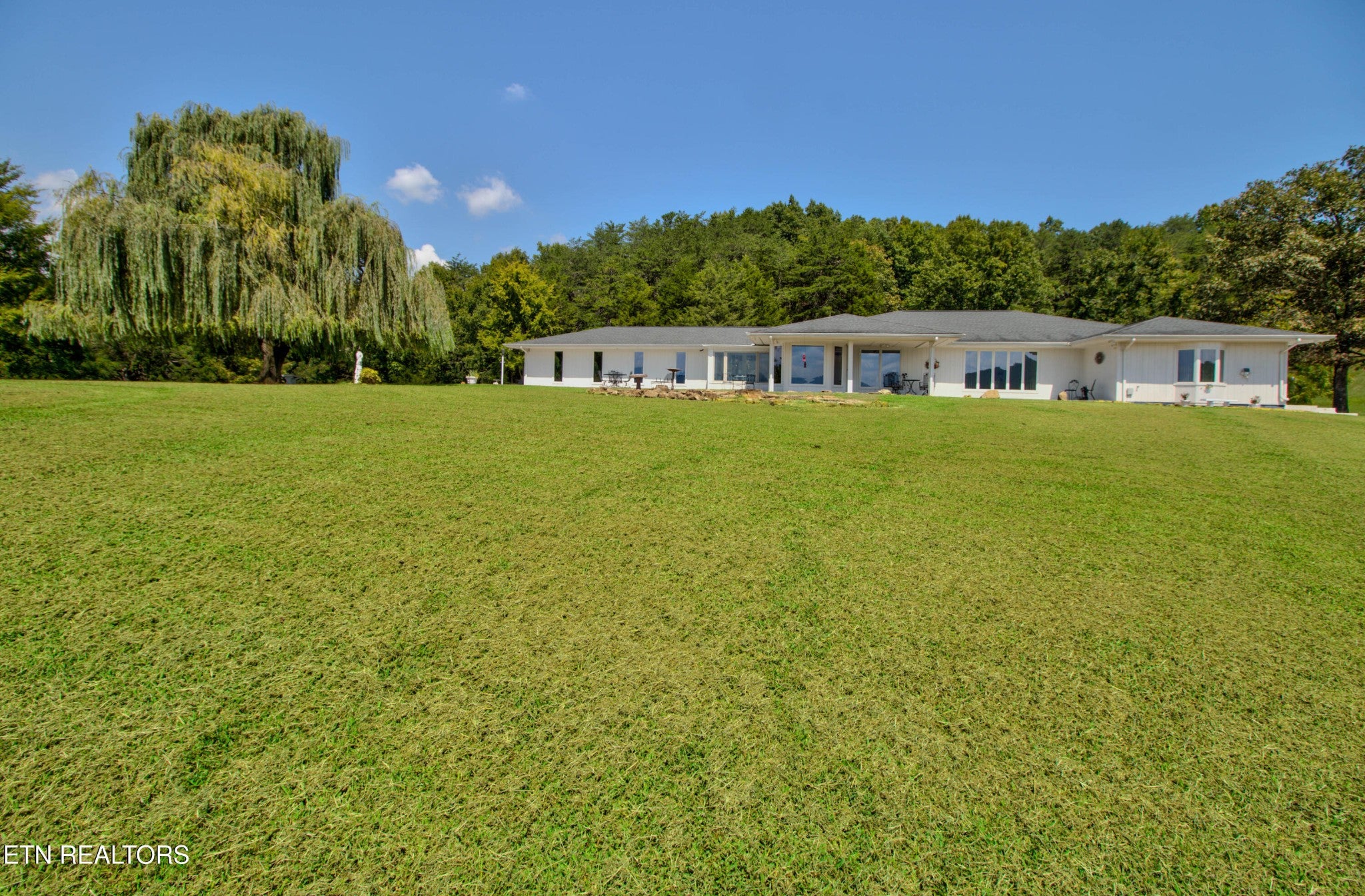 110 Rankin Hill Rd — photo