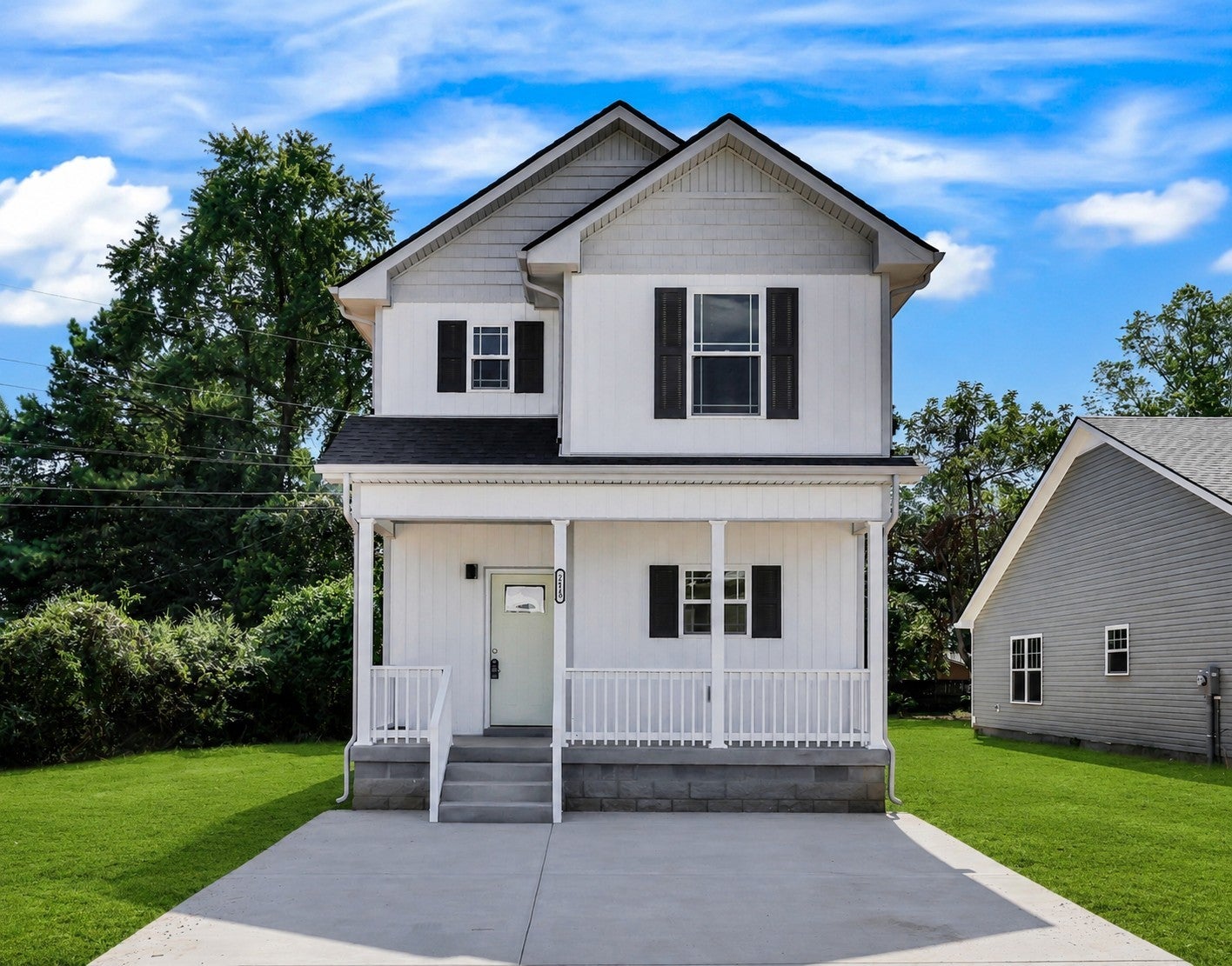 2619 Scott Dr — photo
