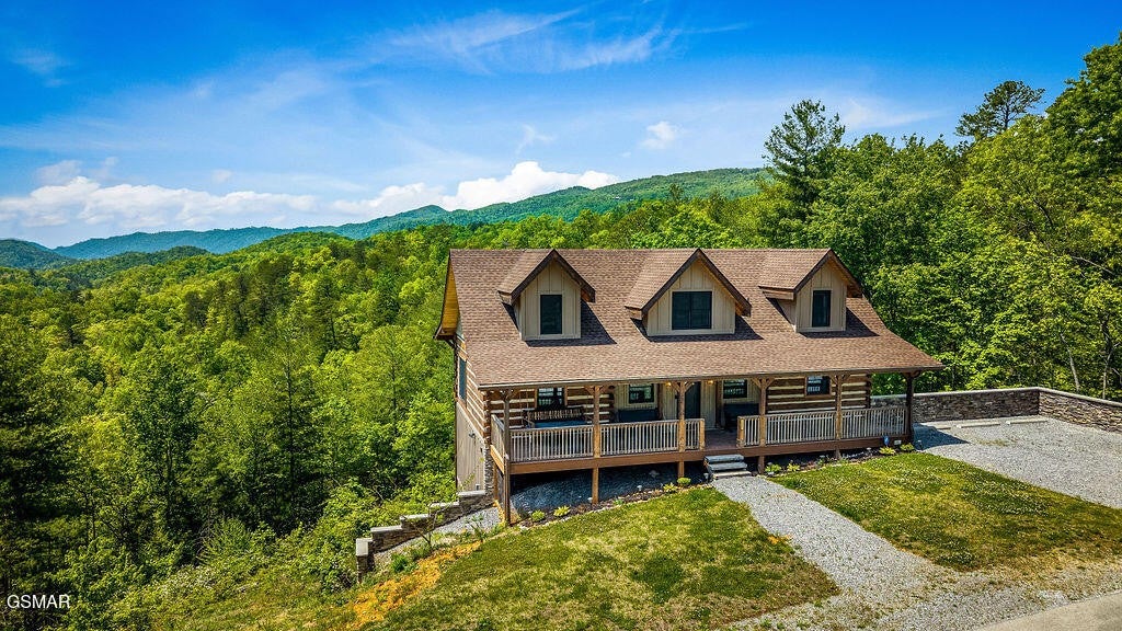 335 Hawken Drive — photo